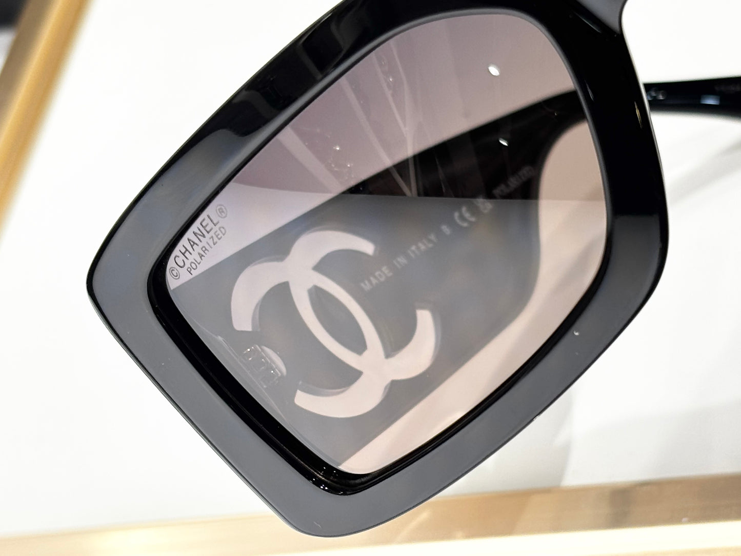 CHANEL 黑 CH5526 SIZE:61口20-140 太陽鏡