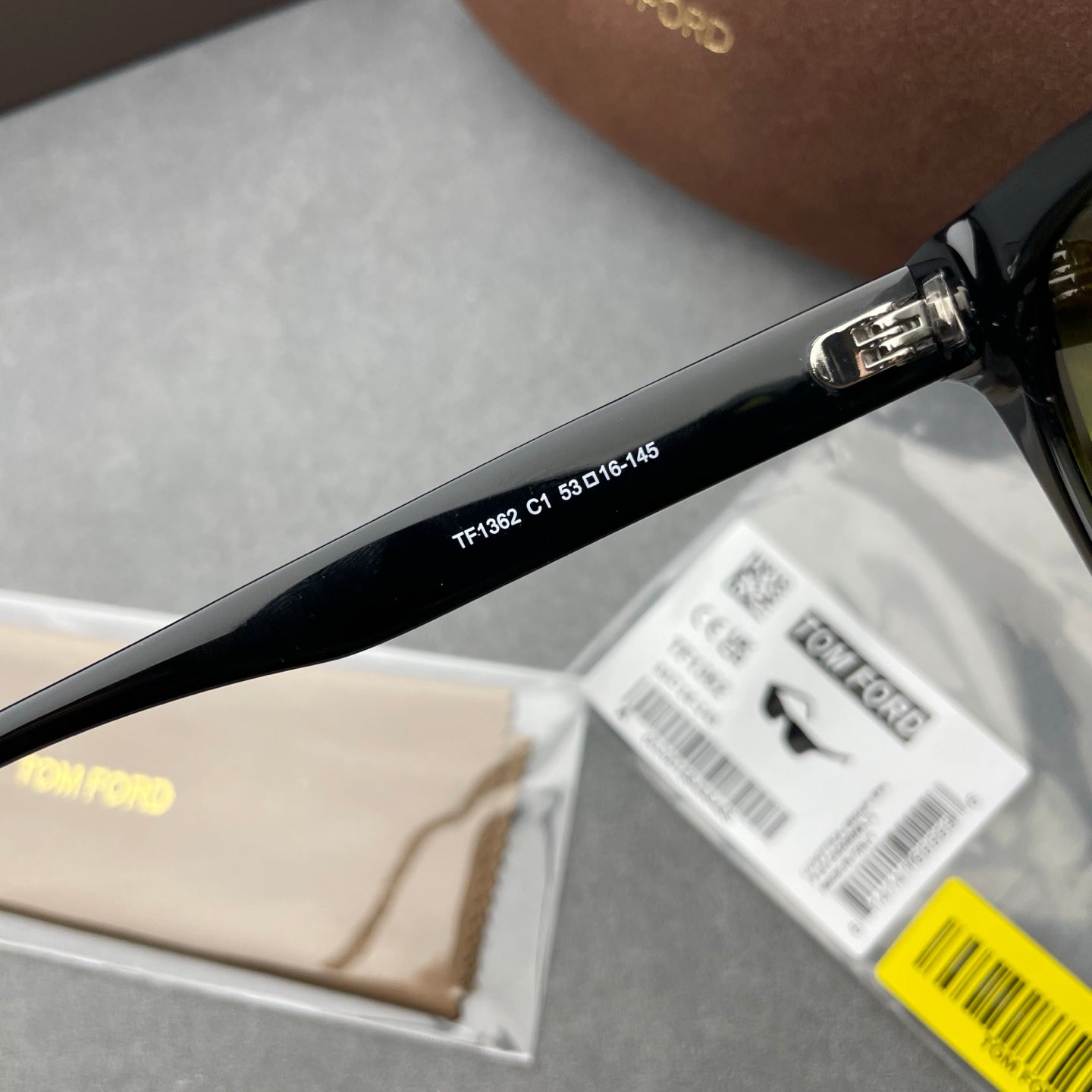 TOM FORDTF1362 SIZE:53口16-145