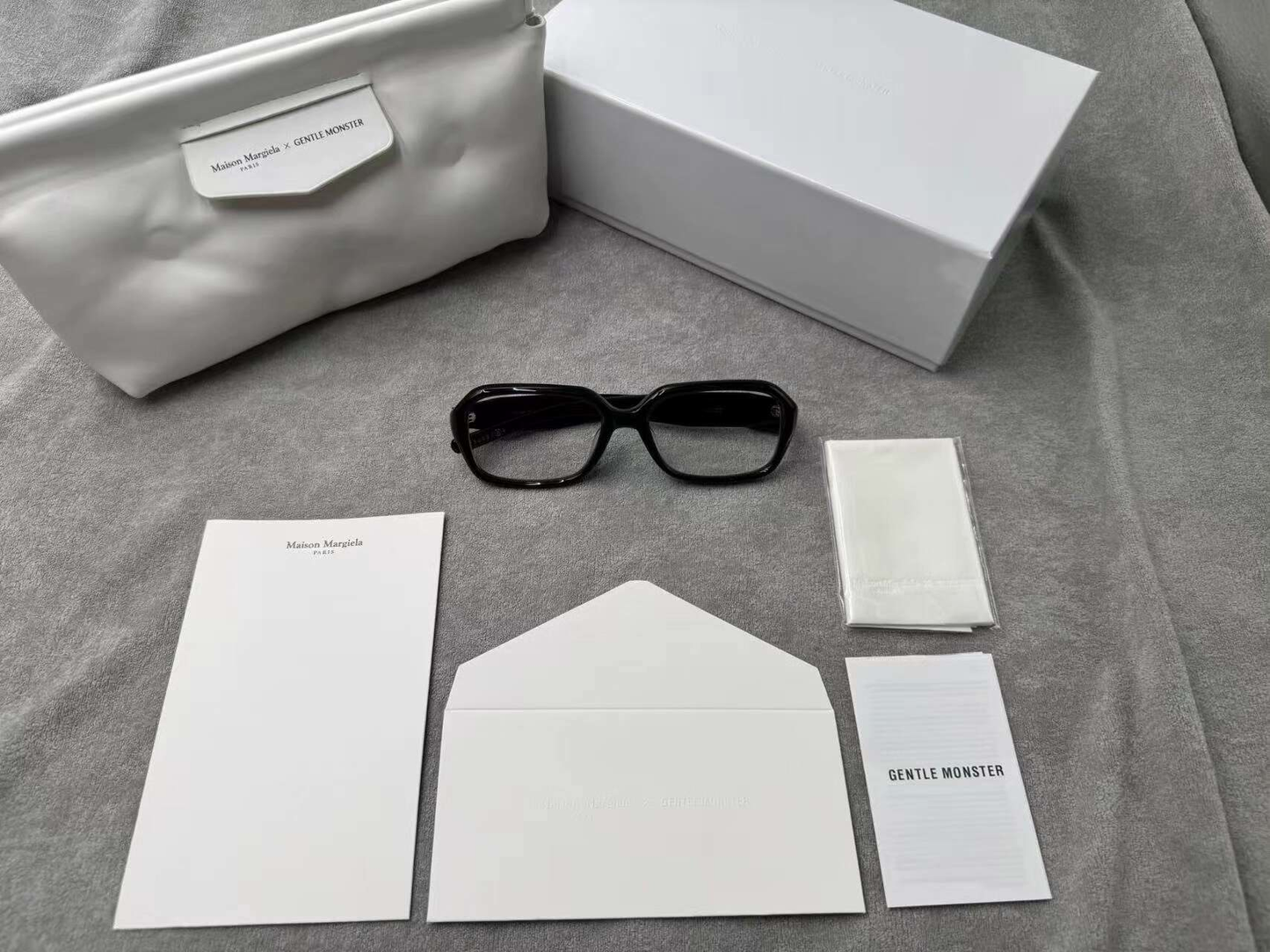 型號：mm212 Gentle Monster 聯名 Maison Margiela 黑色平光鏡