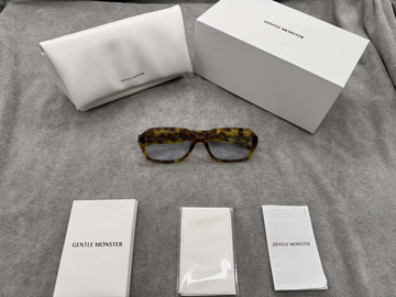 型號：mm212 Gentle Monster 聯名 Maison Margiela 玳瑁色平光鏡