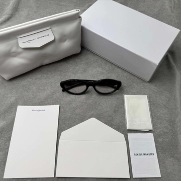 型號：mm209 Gentle Monster 聯名 Maison Margiela 黑色平光鏡