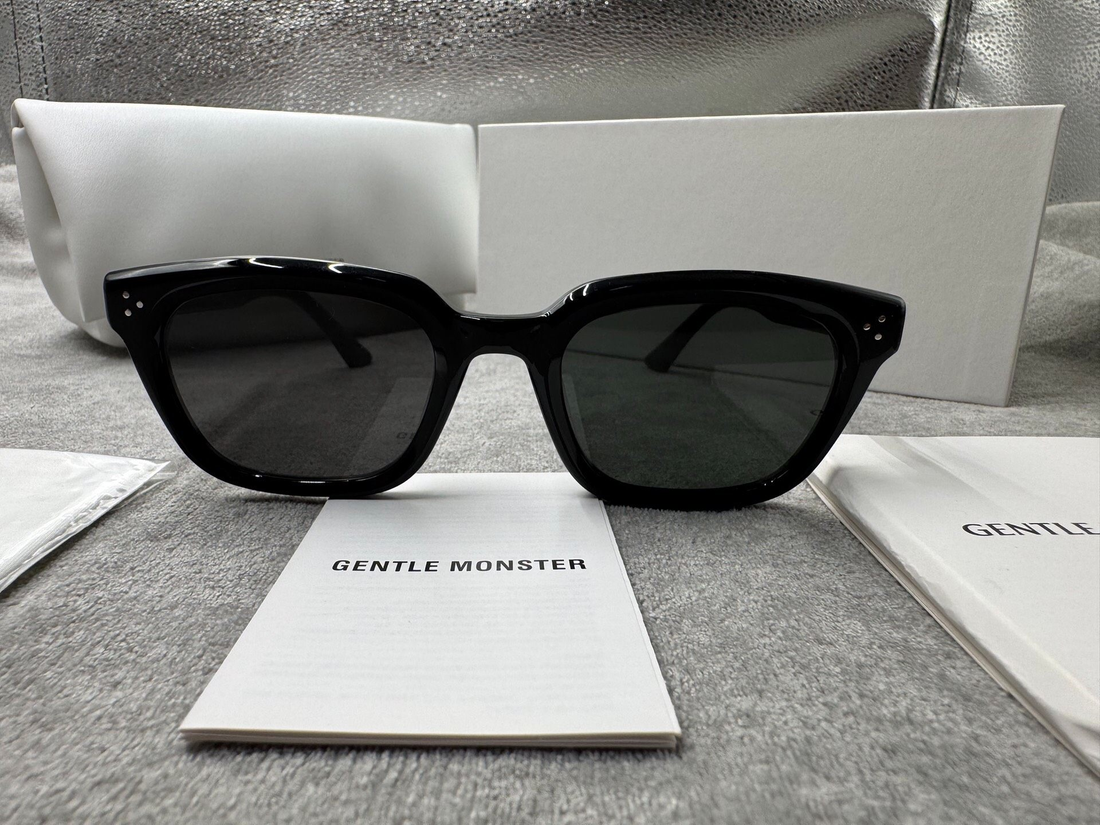 Gentle Monster 型號：musee 尺寸：52-22-143 黑色墨鏡