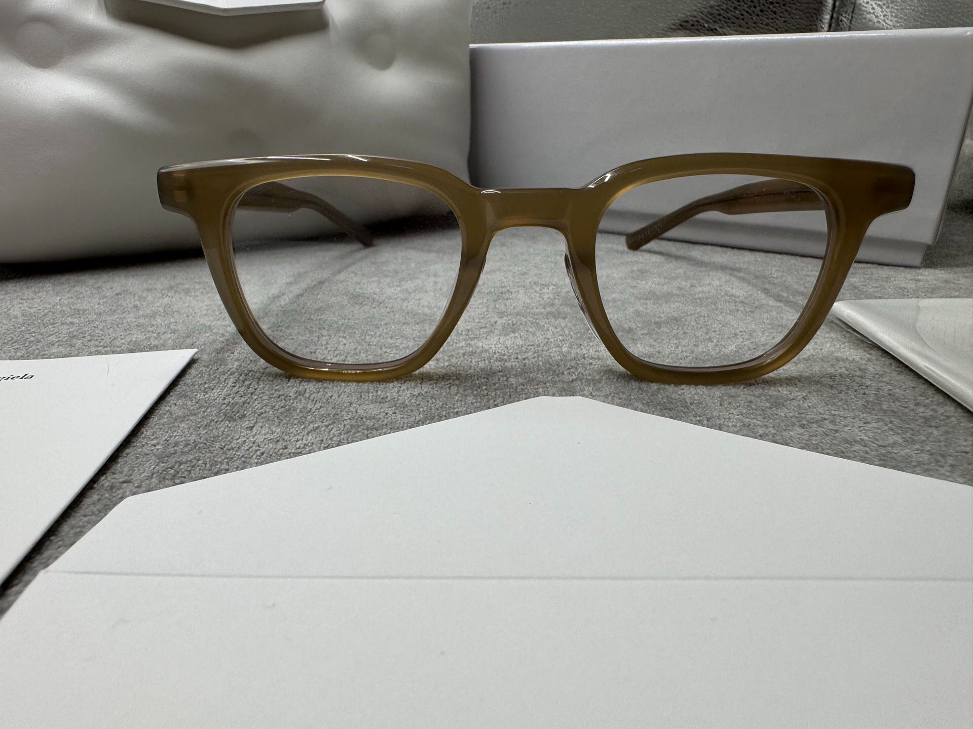 型號：mm010 Gentle Monster 聯名 Maison Margiela 啡茶色平光鏡