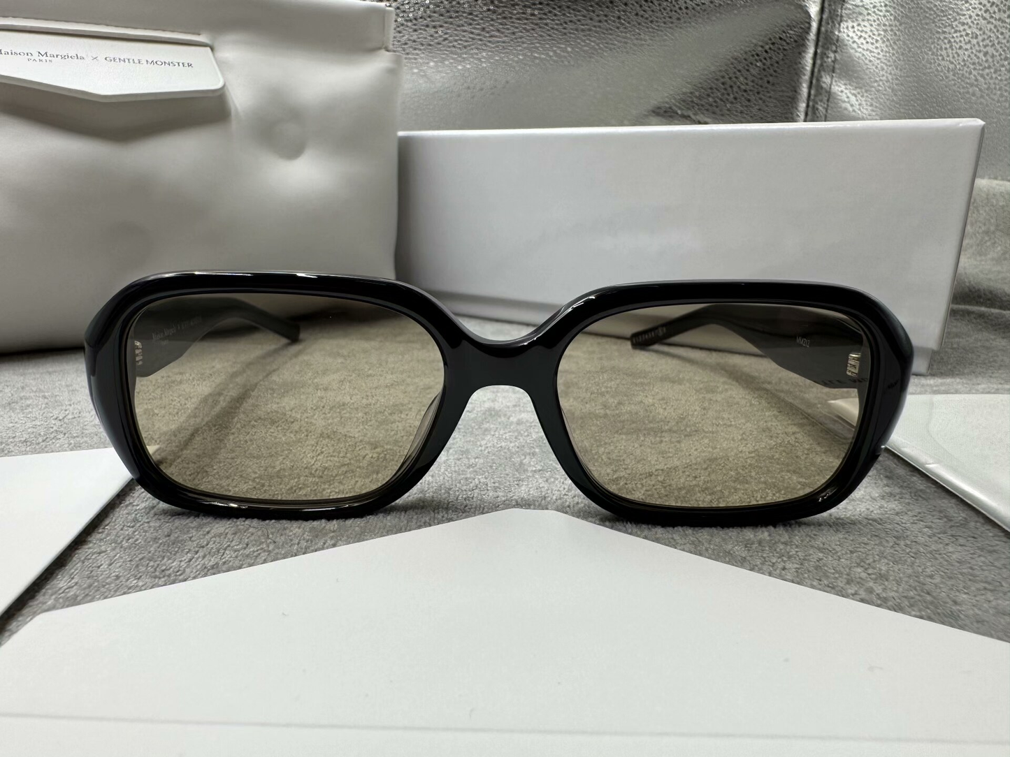 型號：mm212 Gentle Monster 聯名 Maison Margiela 黑色茶色鏡
