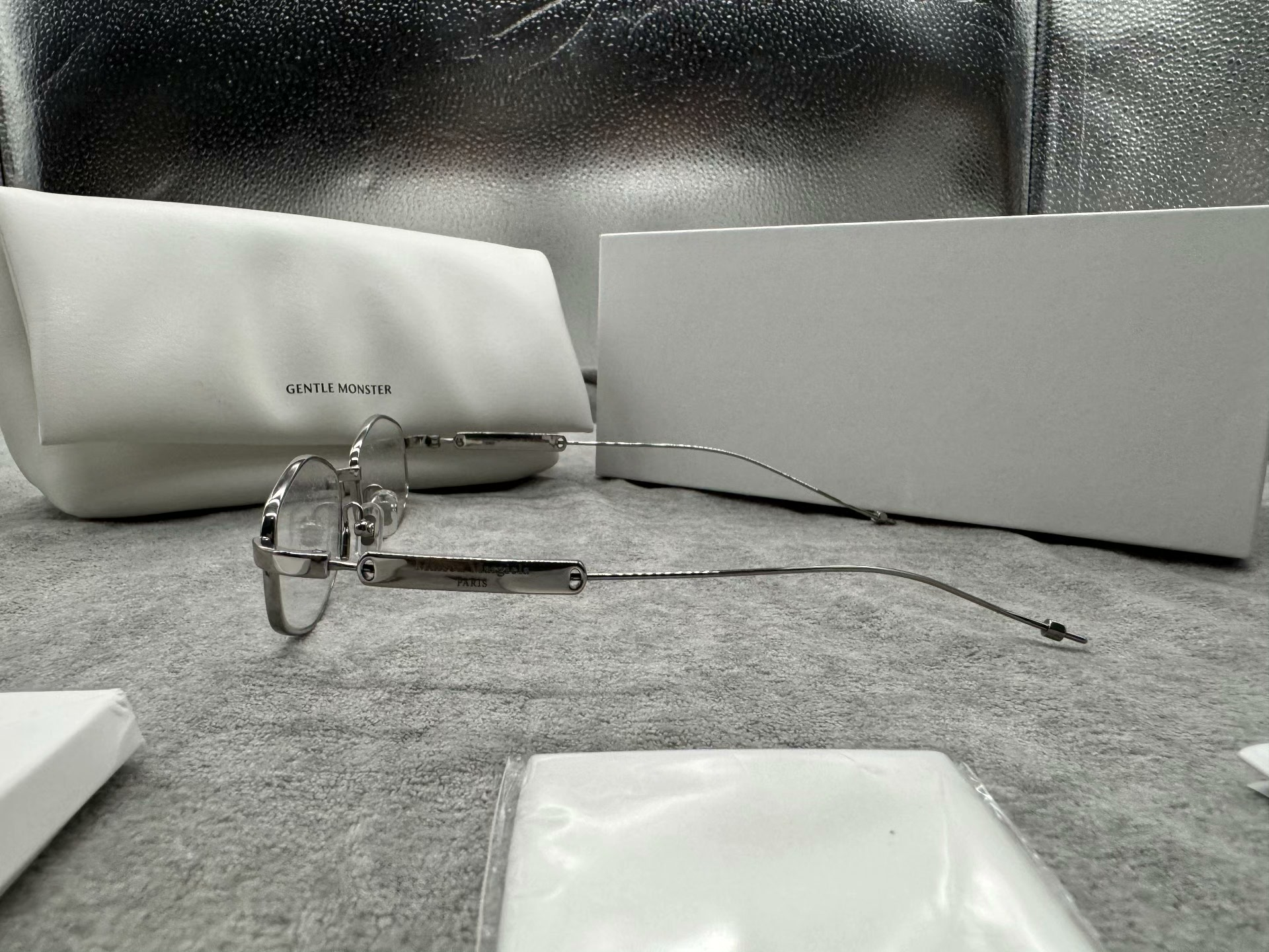 型號：mm218 Gentle Monster 聯名 Maison Margiela 銀色平光鏡