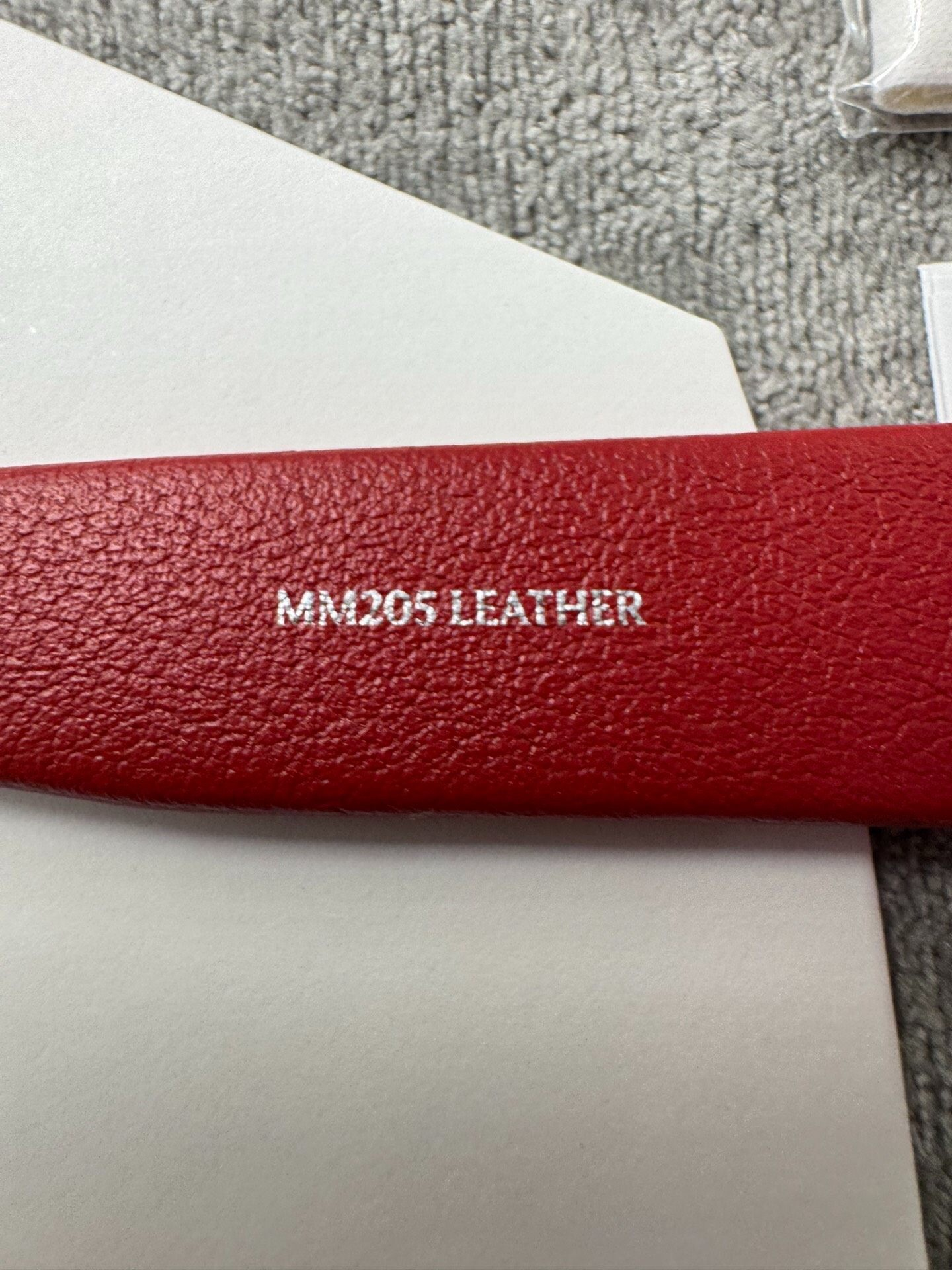 型號：mm205 Gentle Monster 聯名 Maison Margiela 紅色皮質墨鏡