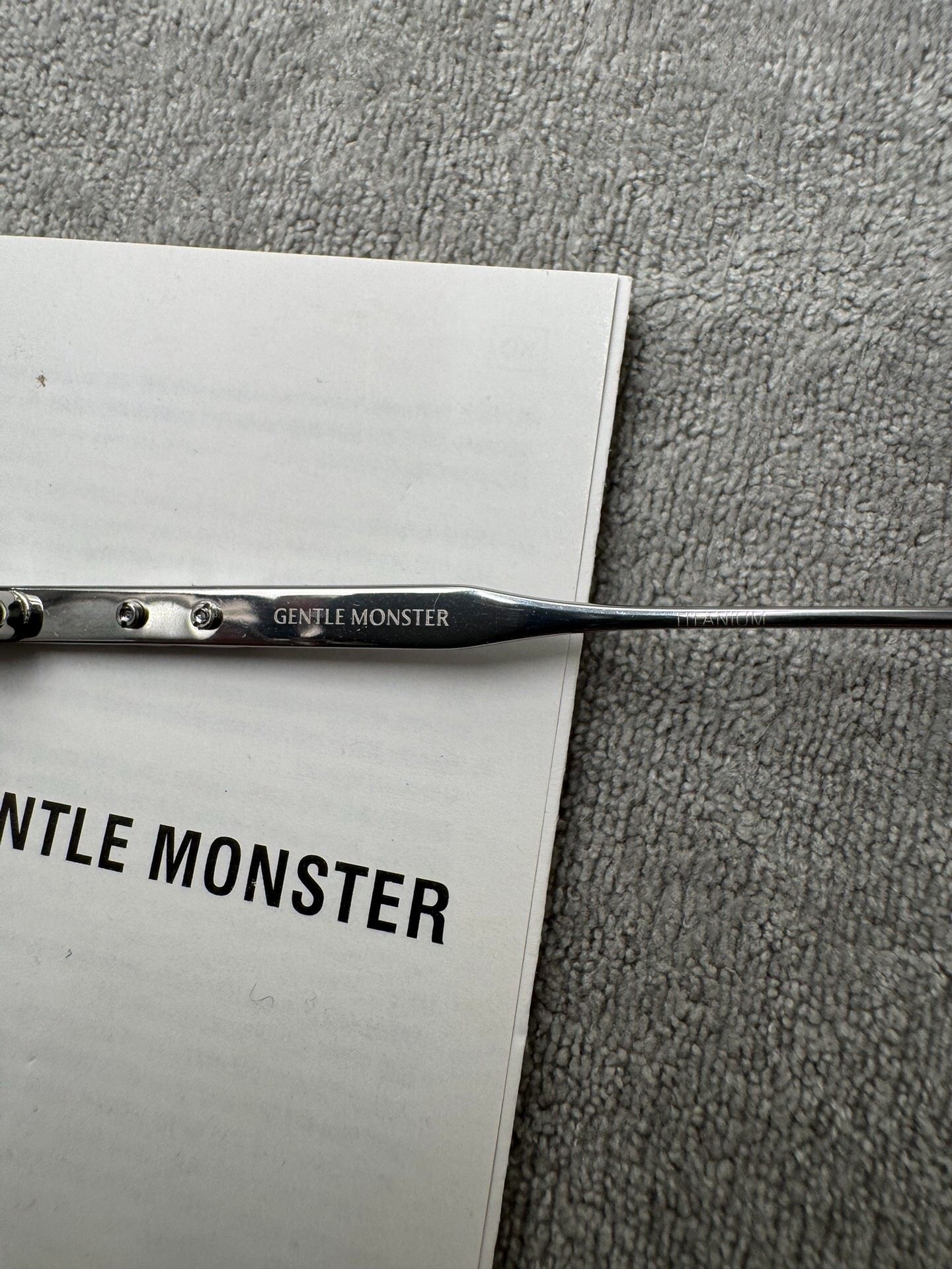Gentle Monster 型號：Zin-GC7 尺寸：53-21-149 透灰色 光學眼鏡