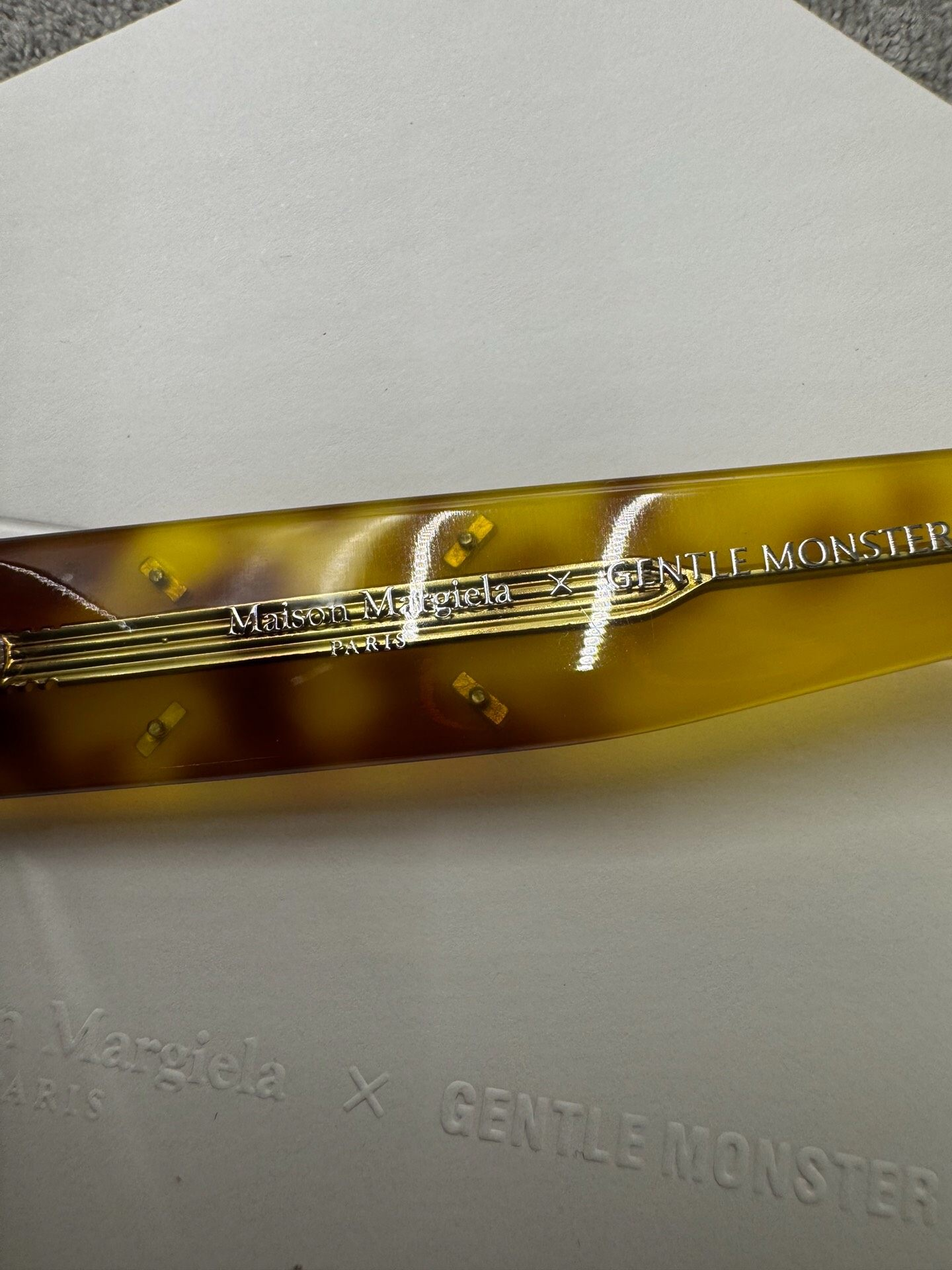 型號：mm207 Gentle Monster 聯名 Maison Margiela 玳瑁色墨鏡