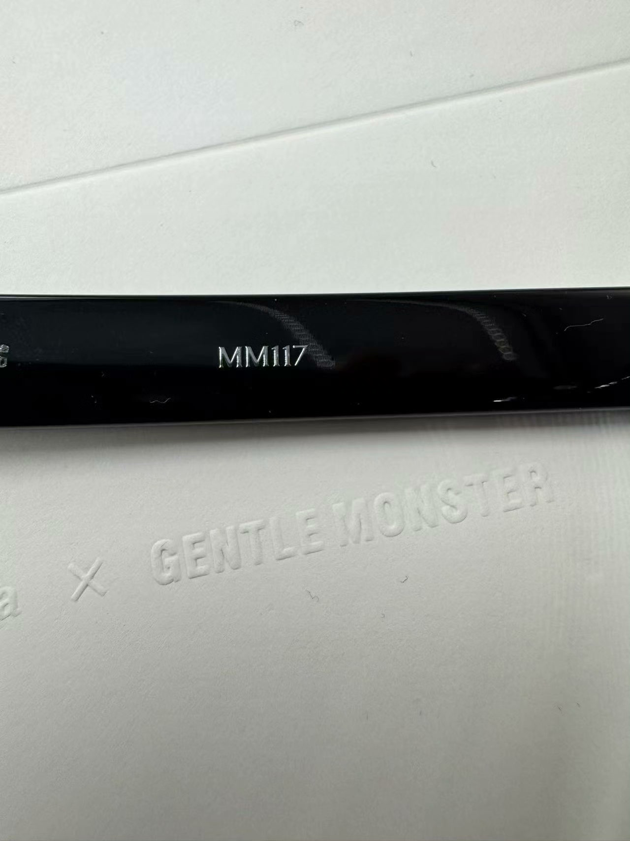 型號：mm117 Gentle Monster 聯名 Maison Margiela 黑色光學眼鏡
