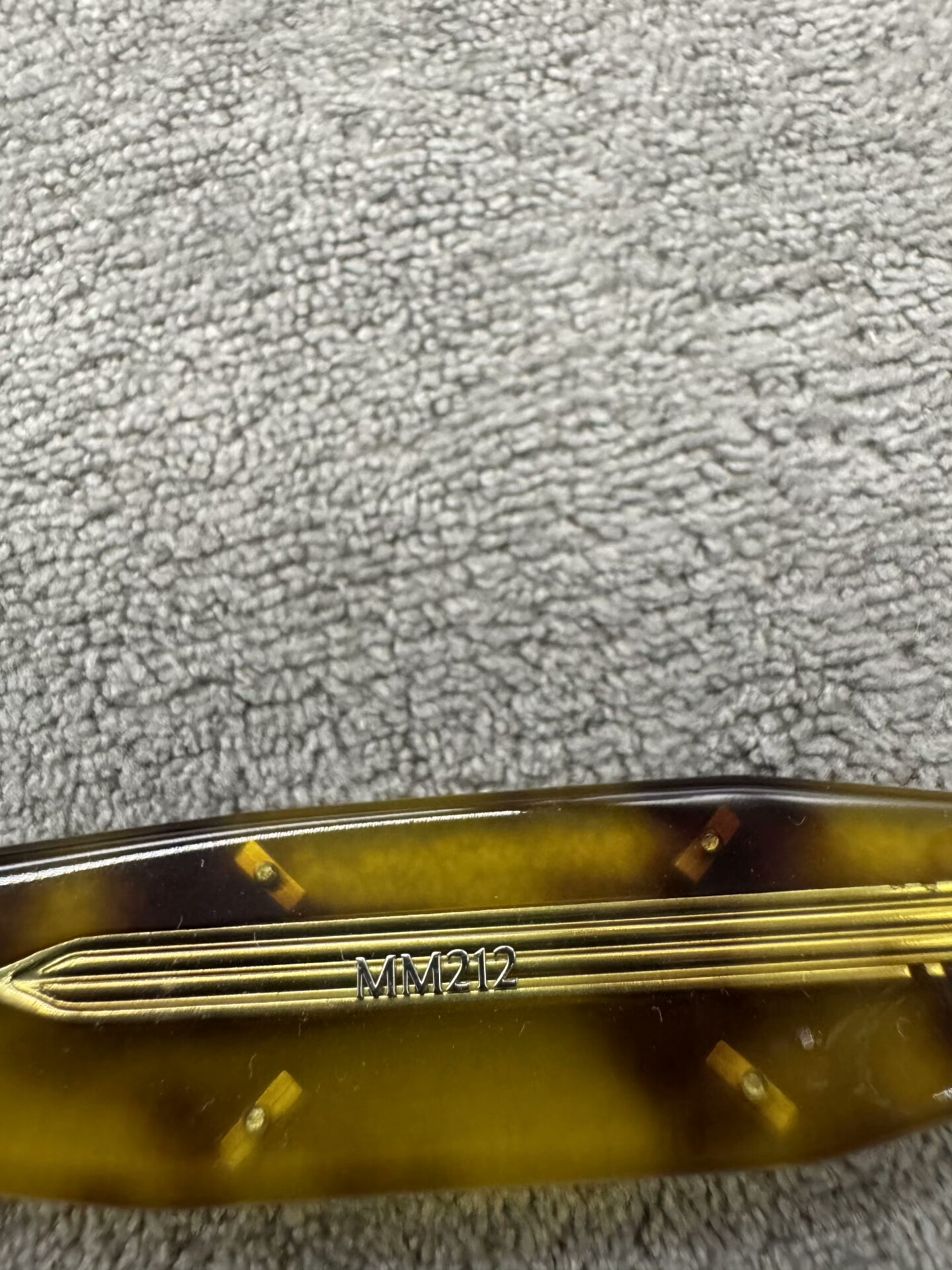 型號：mm212 Gentle Monster 聯名 Maison Margiela 玳瑁色平光鏡