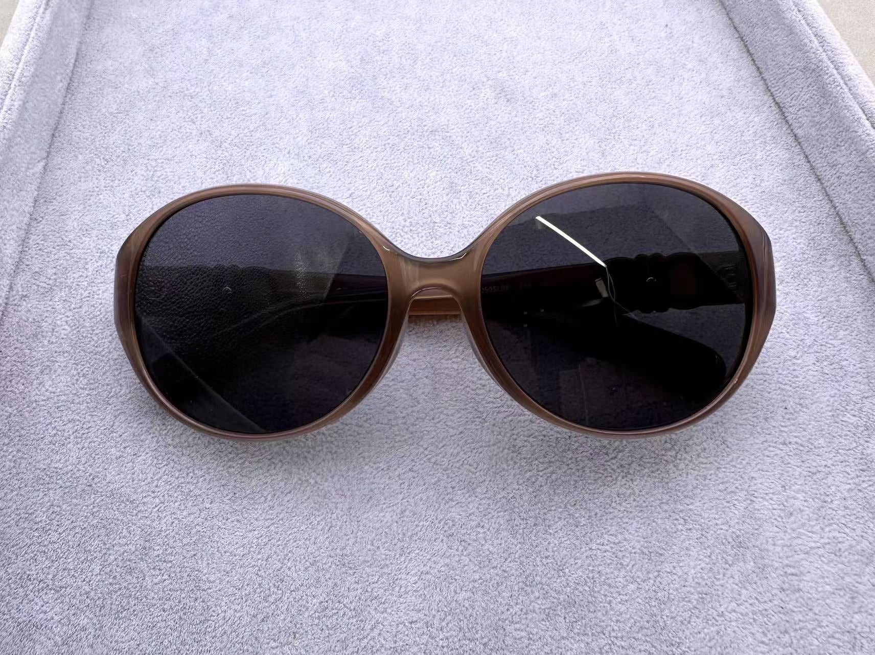 FERRAGAMO SF2050SLBK  茶色框灰色镜片 尺码59-17-140