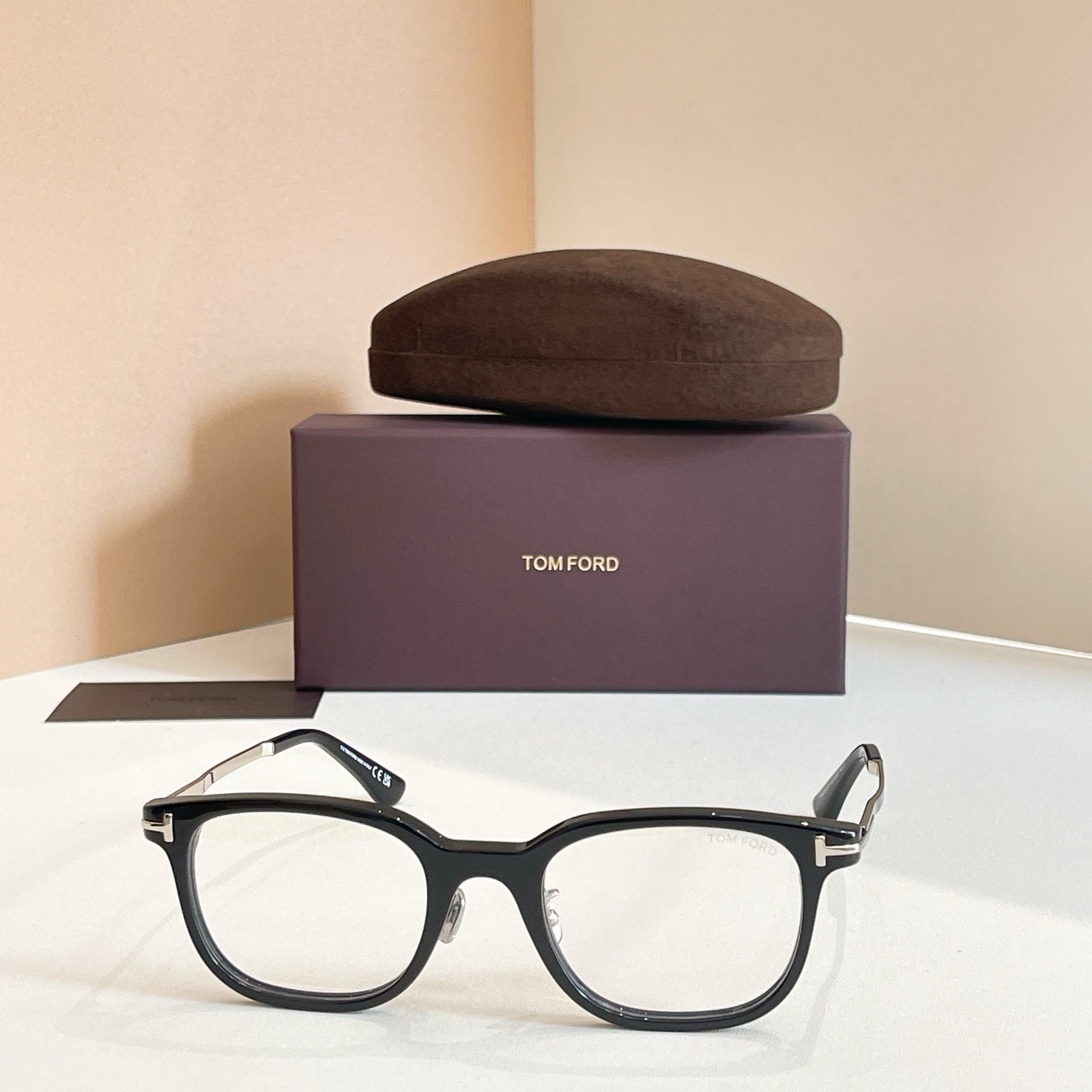 TOM FORD TF6022-D-B SIZE：52口22-145