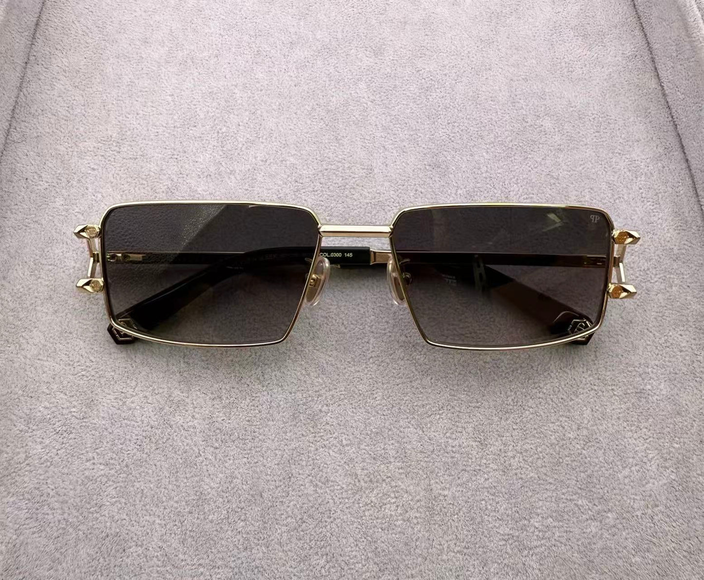 Philipp Plein size：58-18-145