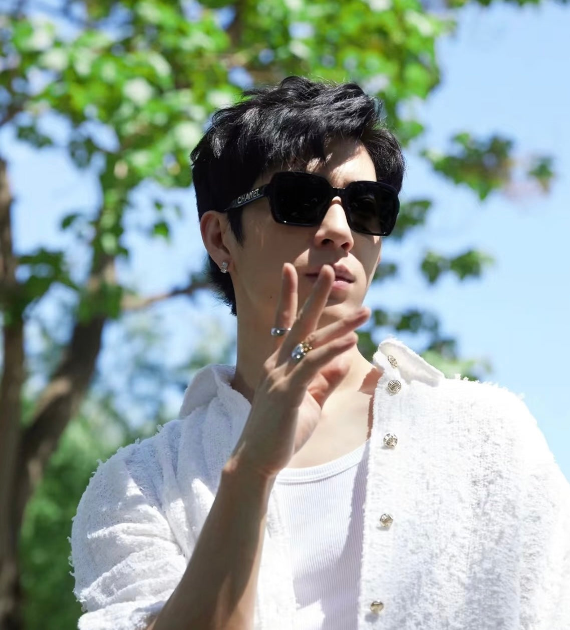 CHANEL  男女款太阳镜   size：56-17-140