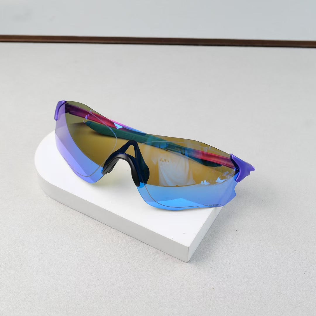 奧克利 運動風太陽眼鏡型號 OO9