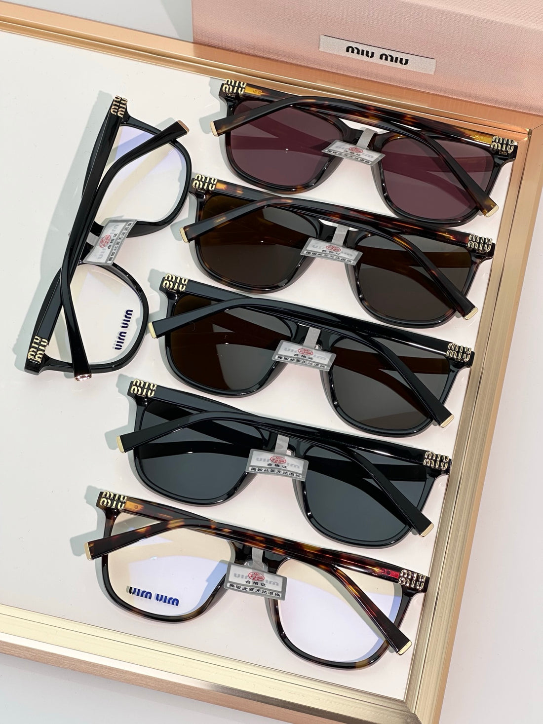 MiuMiu   SMU B03 Size ：53口16-140