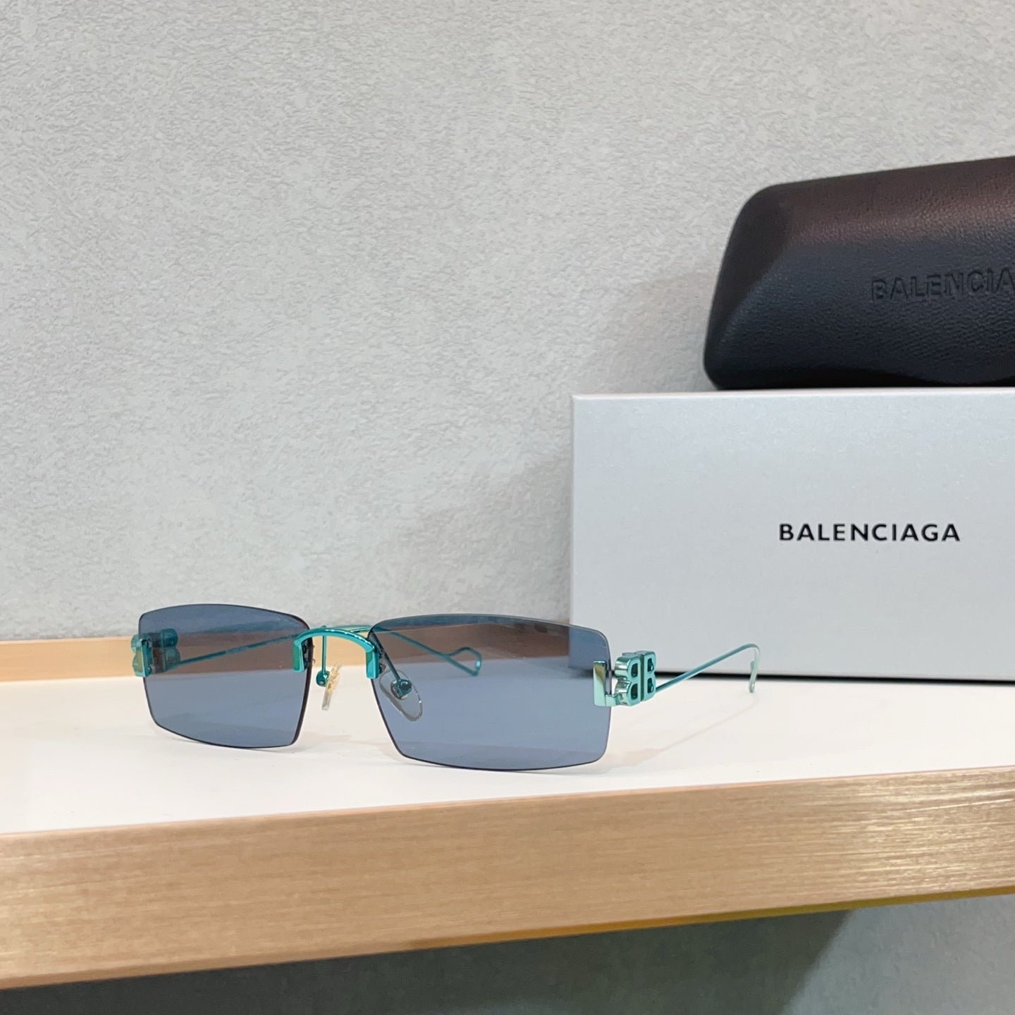 BALENCIAG  BB0110S SIZE 60口17-140 $1480