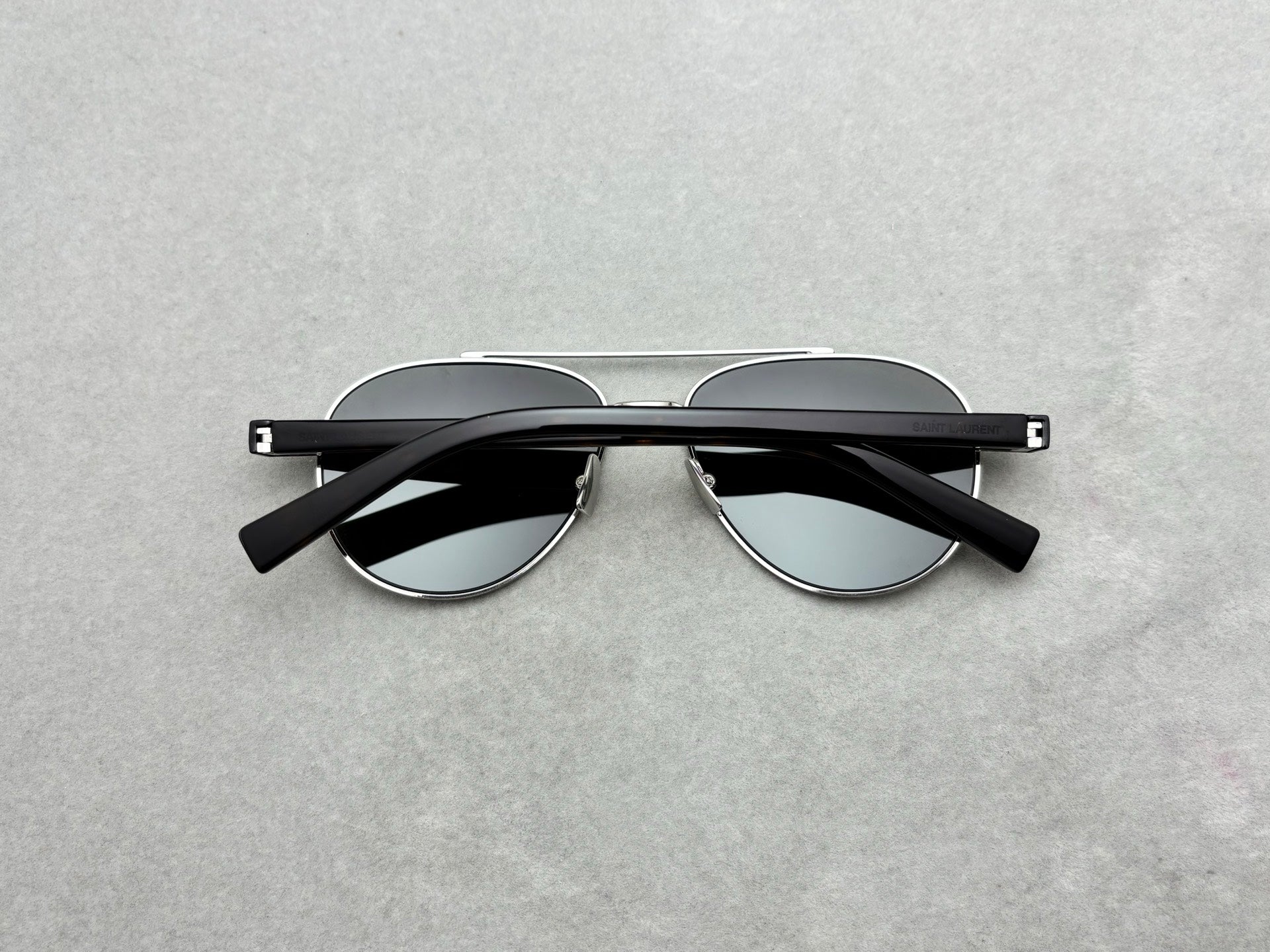 2025當季新品！正品 SAINT LAURENT 男女款太陽眼鏡 size：54-15-145