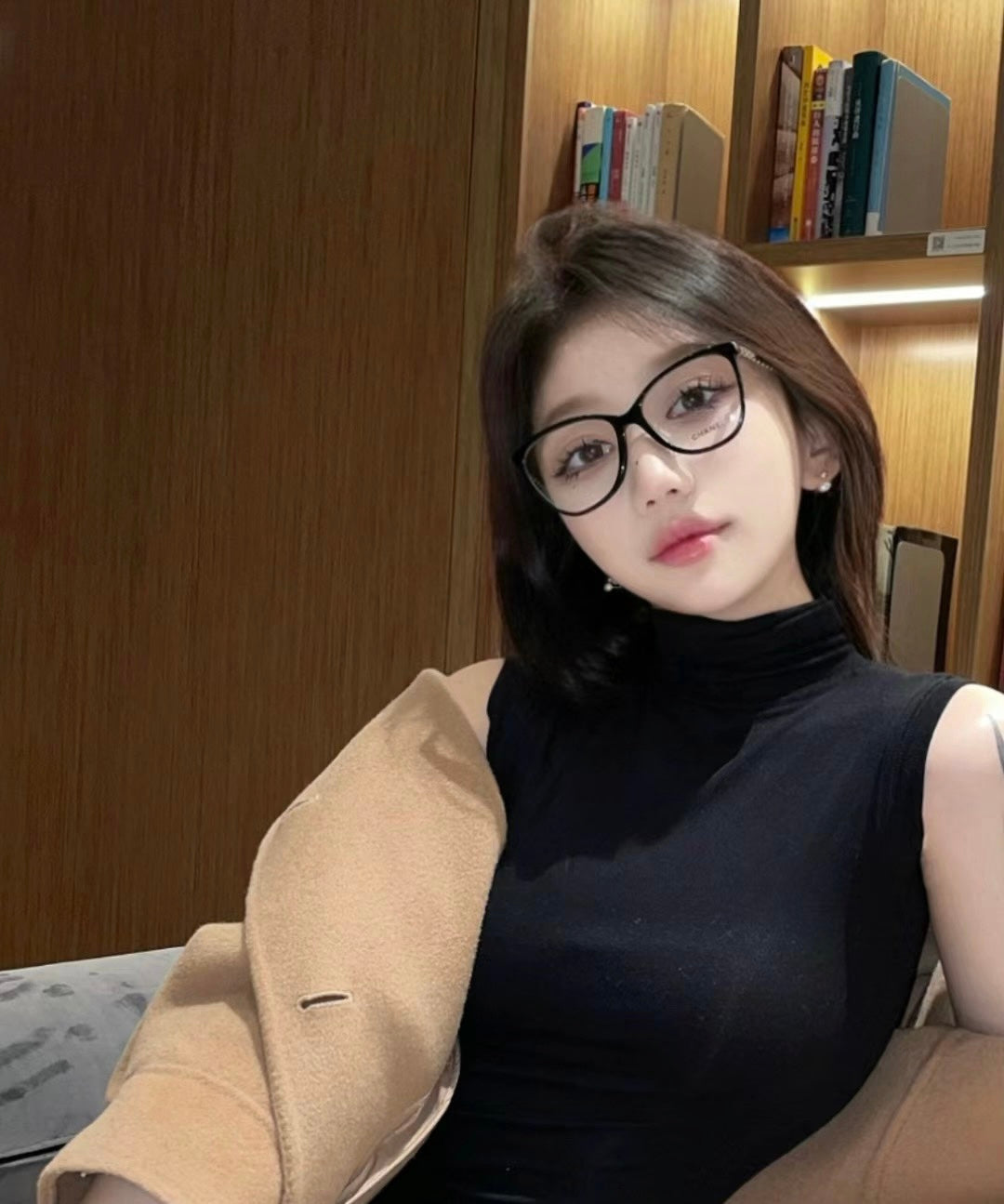 CHANEL 女款眼鏡 size：52-17-140總寬138框高49