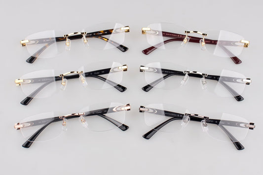 新款Cartier CT0318O眼镜尺码  52口16-140