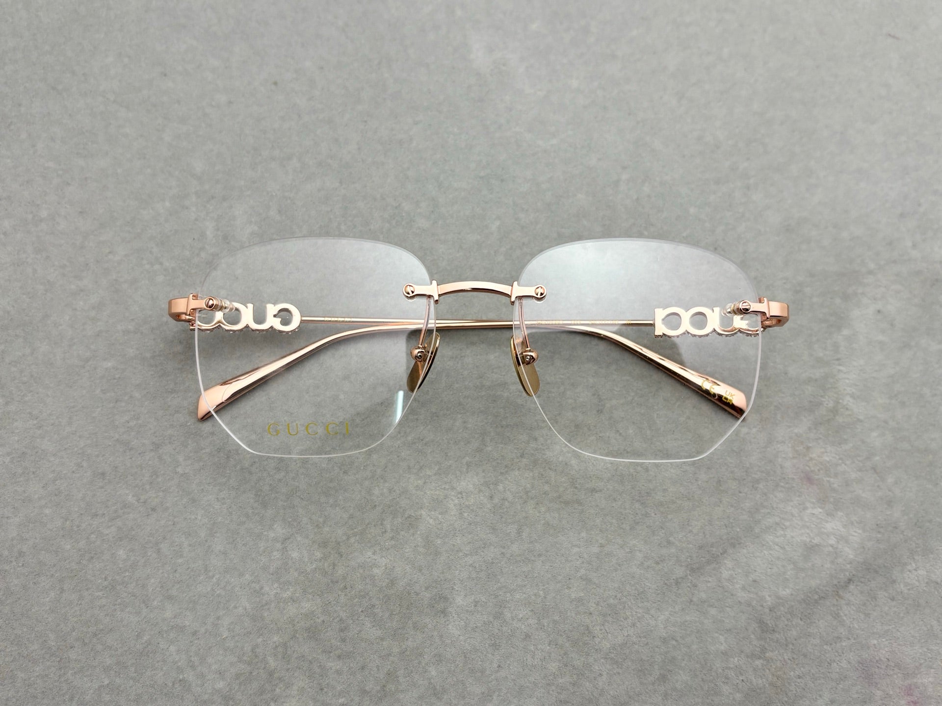 2025當季新品！ GUCCI 女款眼鏡框 size：54-17-140總寬140框高48