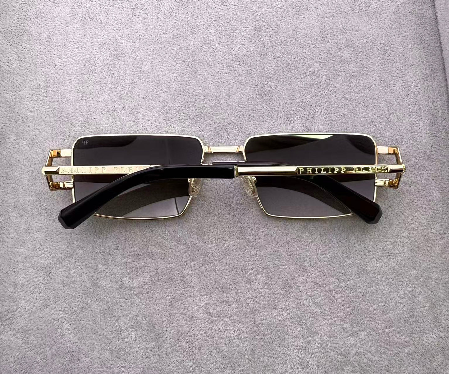 Philipp Plein size：58-18-145