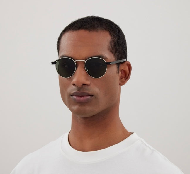 正品 SAINT LAURENT 女款太陽眼鏡 新品 size：49-21-145