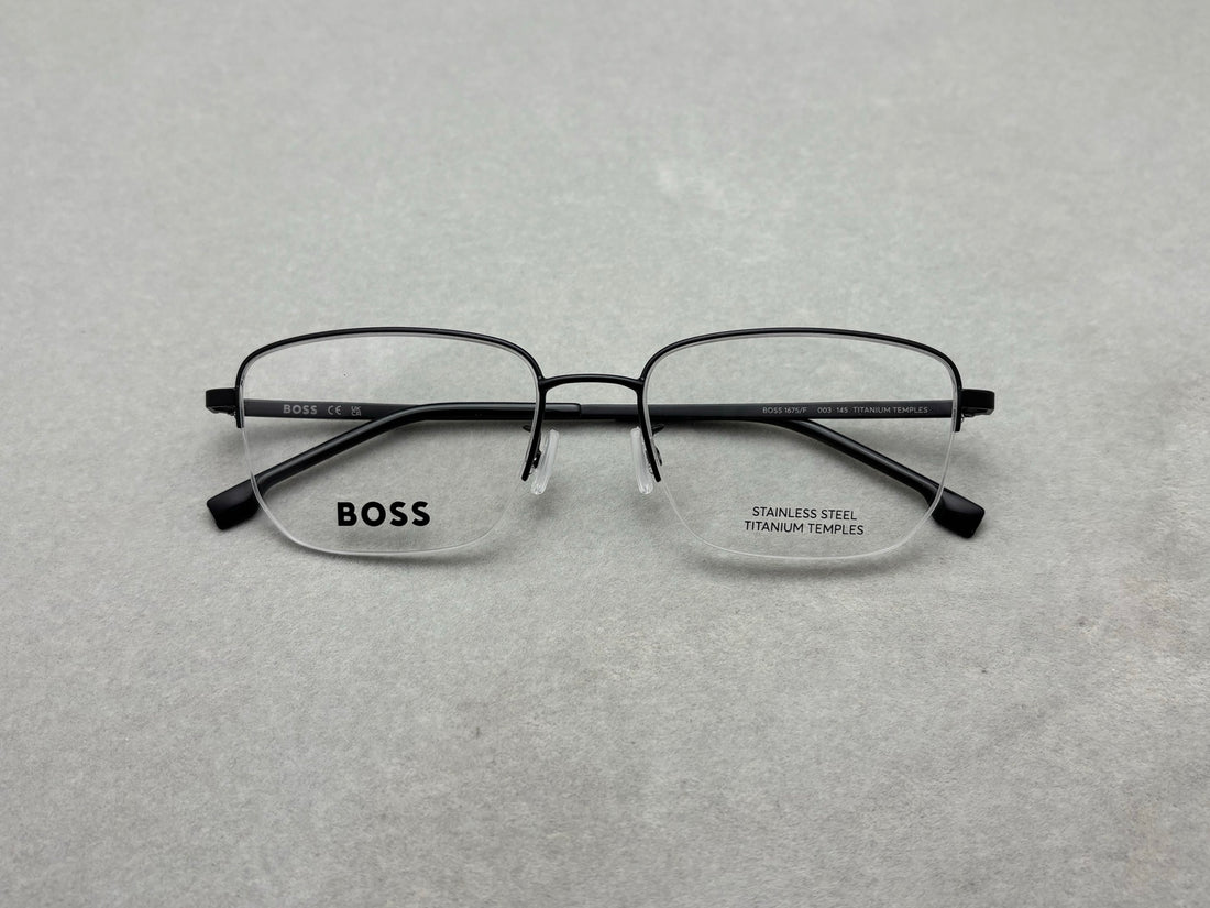 HUGO BOSS 男女眼鏡 鈦合金 size：54-18-145總寬145框高40