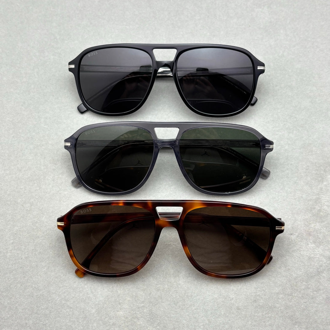 BOSS 男女款太陽眼鏡 新品 boss1751 size：57-16-145