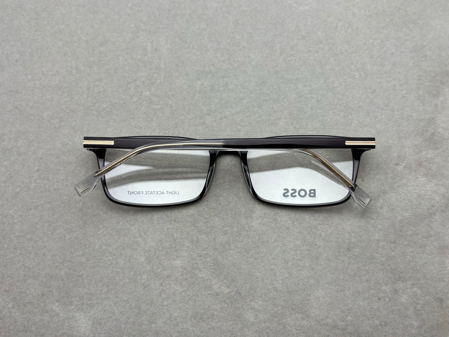 HUGO BOSS 男女眼鏡 size：55-18-145總寬140框高38