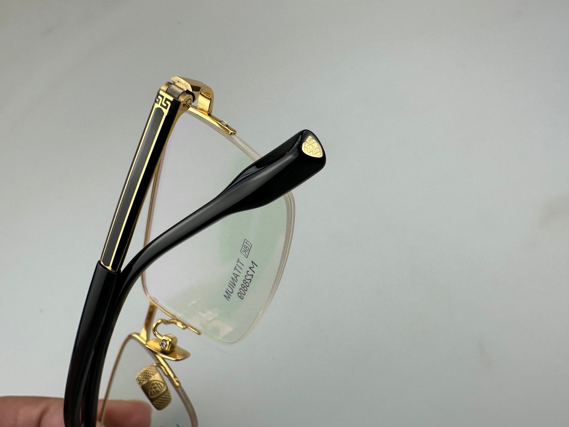 新品MAYBACH 18K黃金商務款鈦架titanium