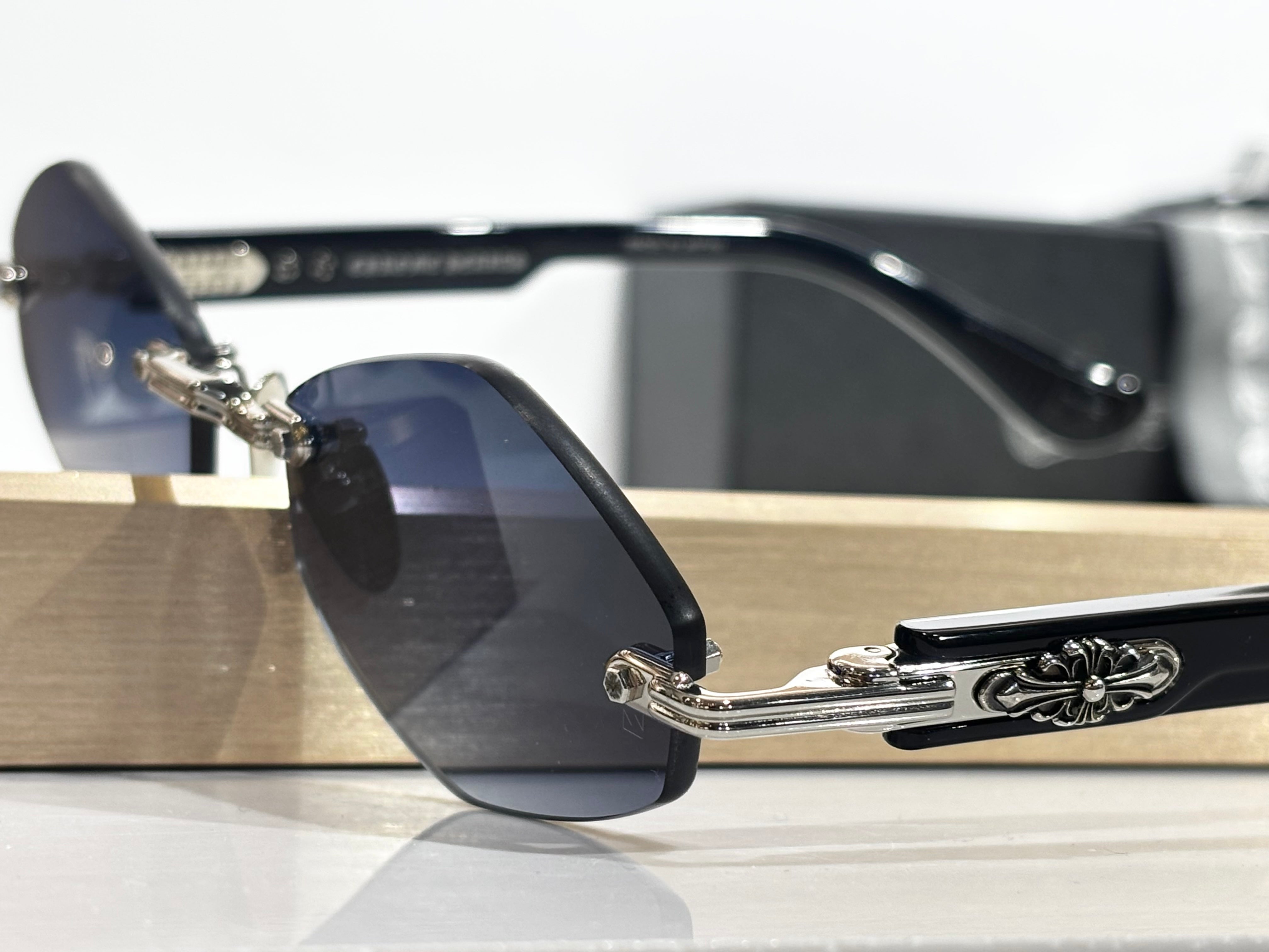 Chrome Heart DEPPE I SIZE：59口18-146&nbsp; 黑 漸變