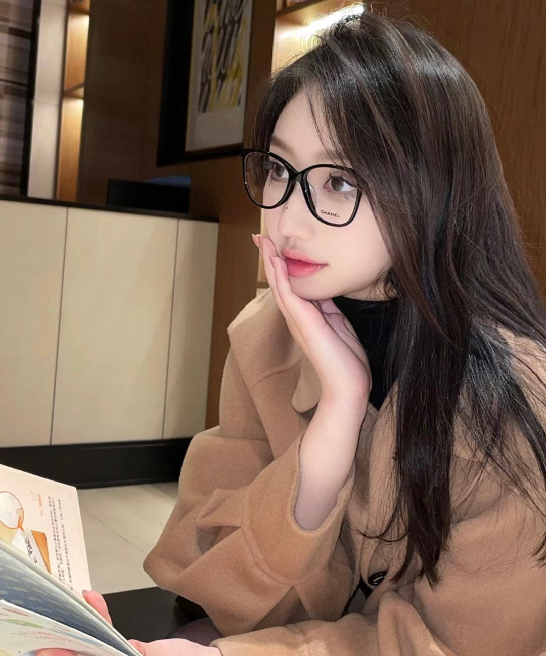 CHANEL 女款眼鏡 size：52-17-140總寬138框高49