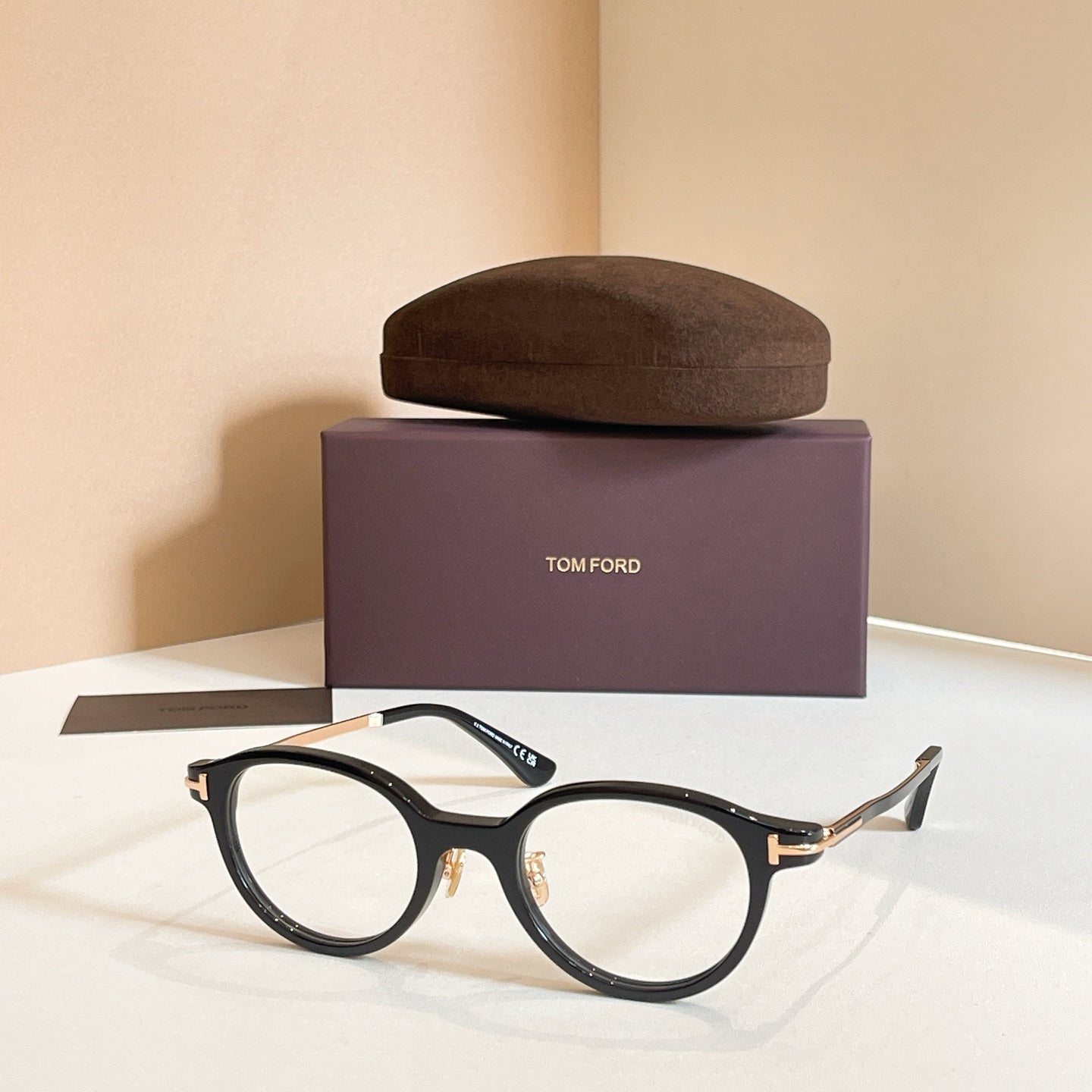 TOM FORD  TF6023-D-B SIZE：51口22-145