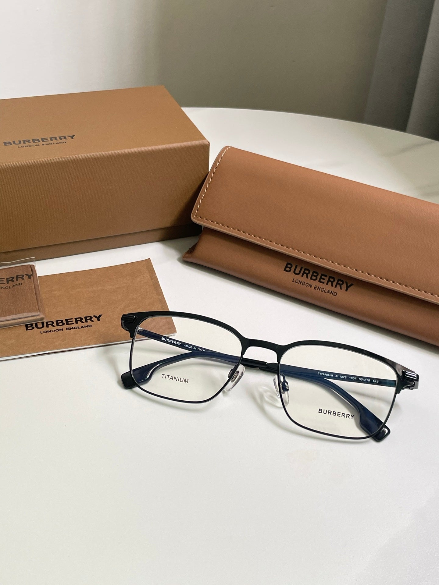 Burberry 新眼鏡 BE1372 尺寸55-18-145