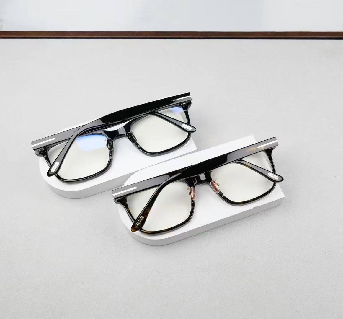 TOM FORD  TF5853-D-B SIZE 55口20-145