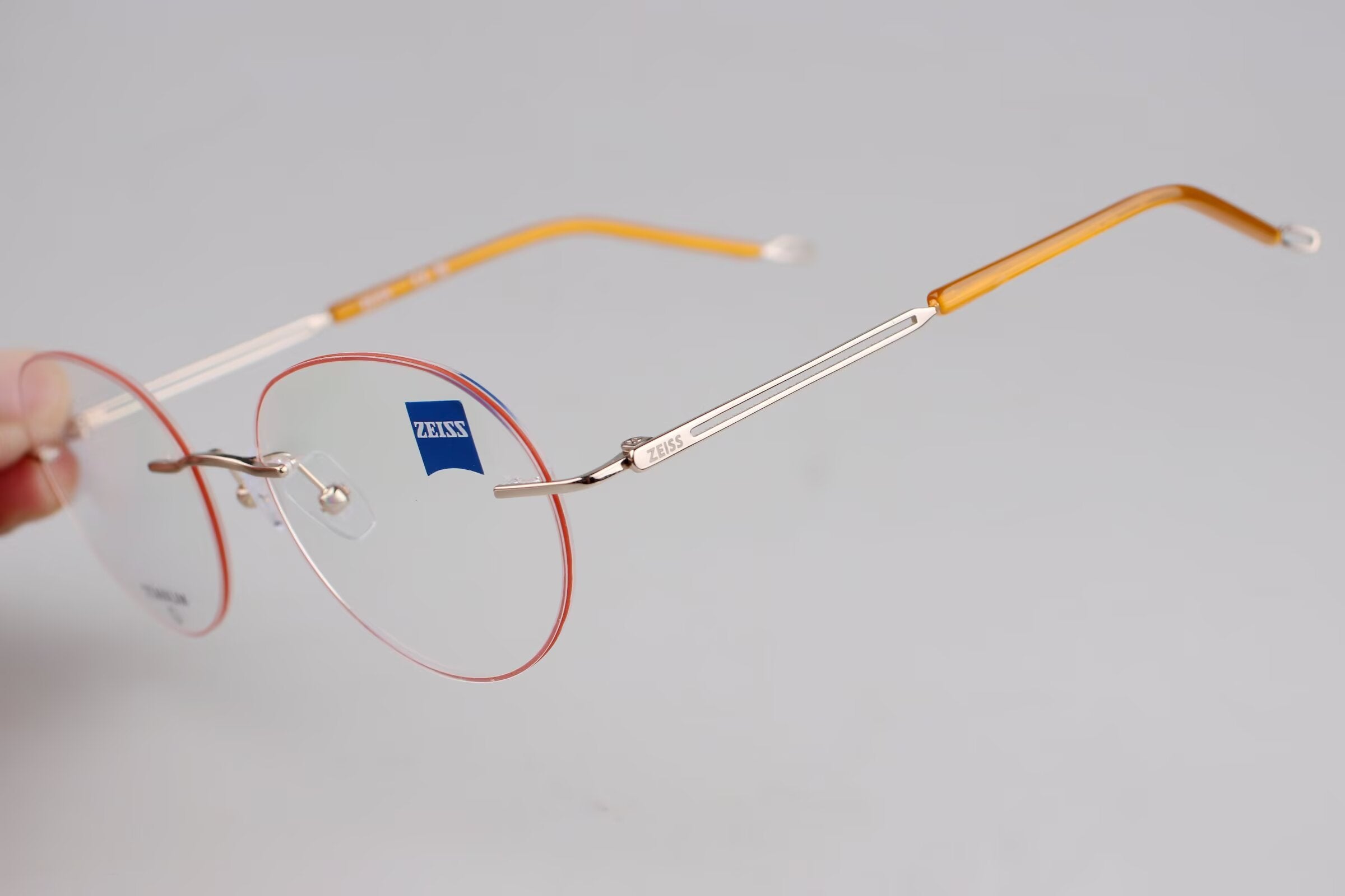 ZEISS 新品 ZS23135ALB 尺寸：53口18-140