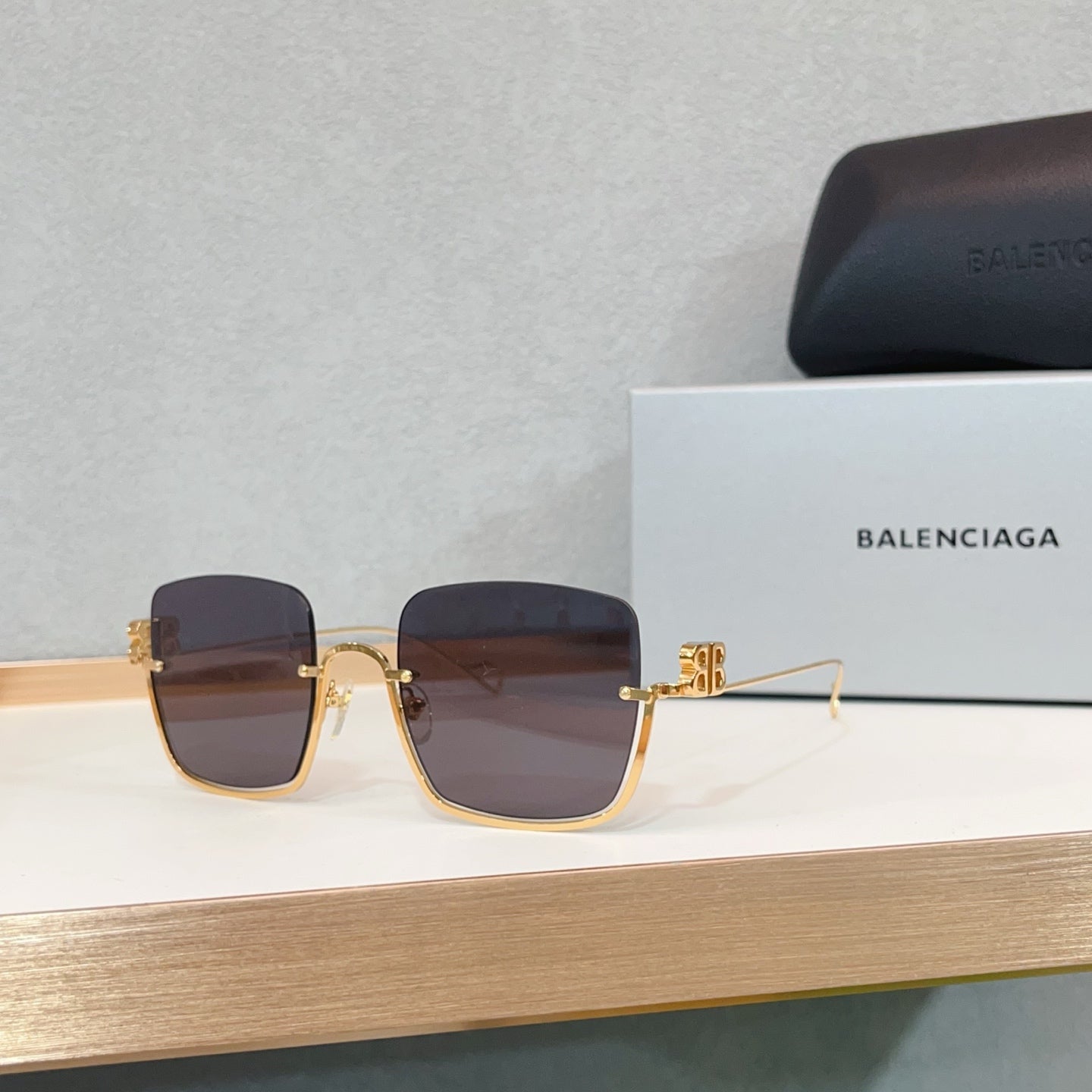 BALENCIAGA   BB0122S   Size  54-21-140