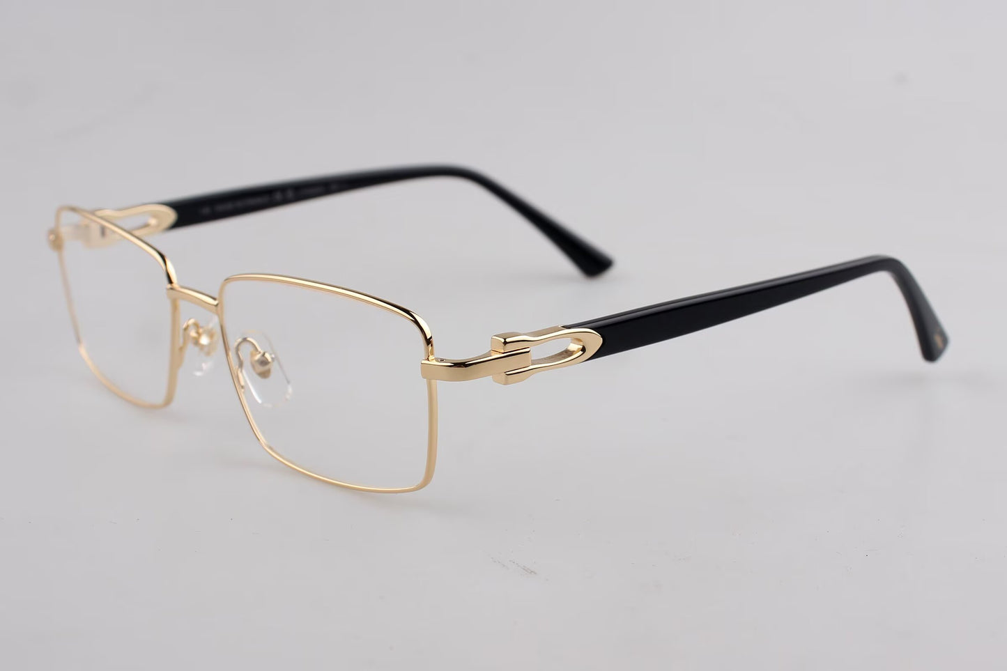 Cartier CT0520O 眼鏡尺寸 56口17-145