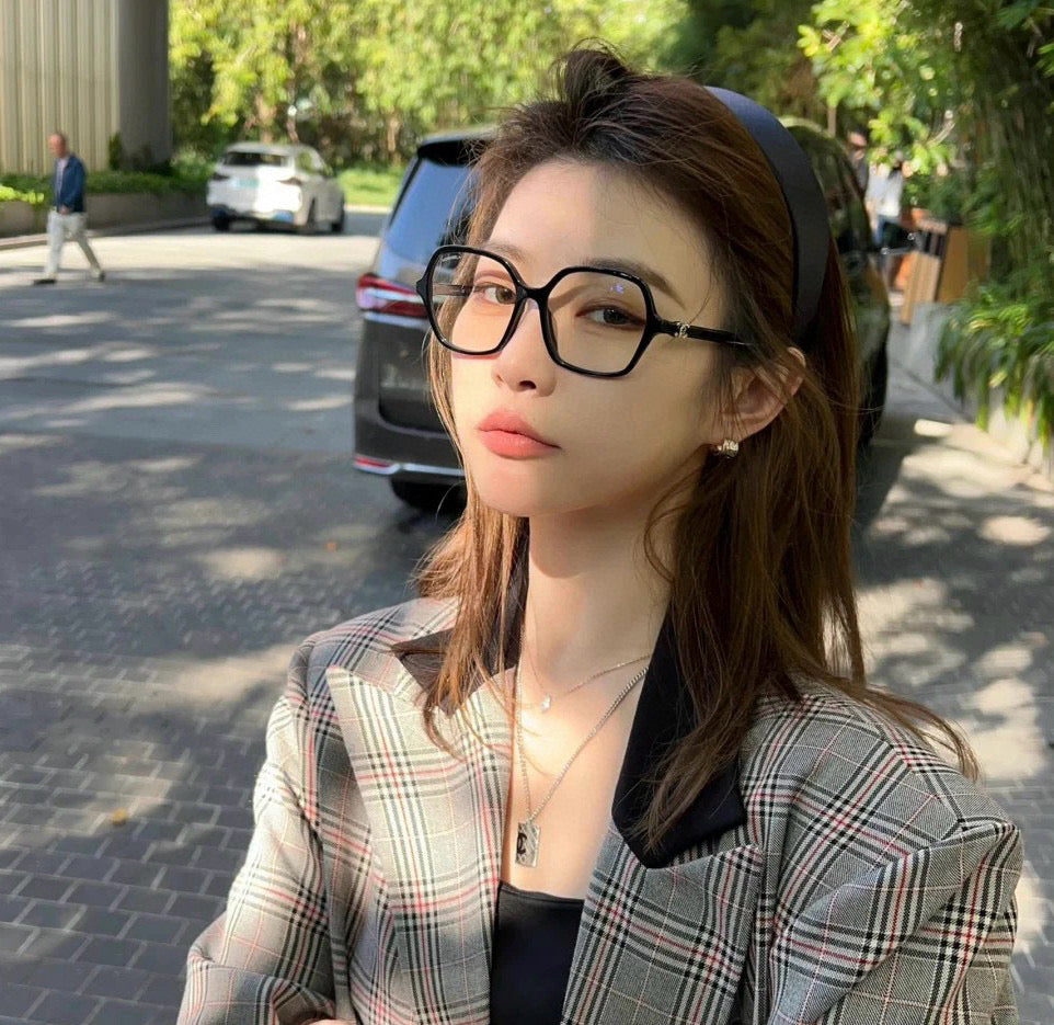 2025新品CHANEL 女款眼鏡size：54-16-140總寬138框高54