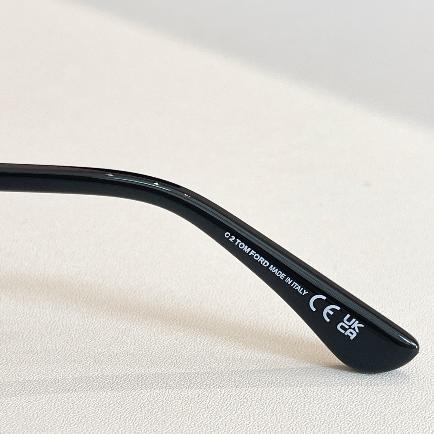 TOM FORD TF6022-D-B SIZE：52口22-145