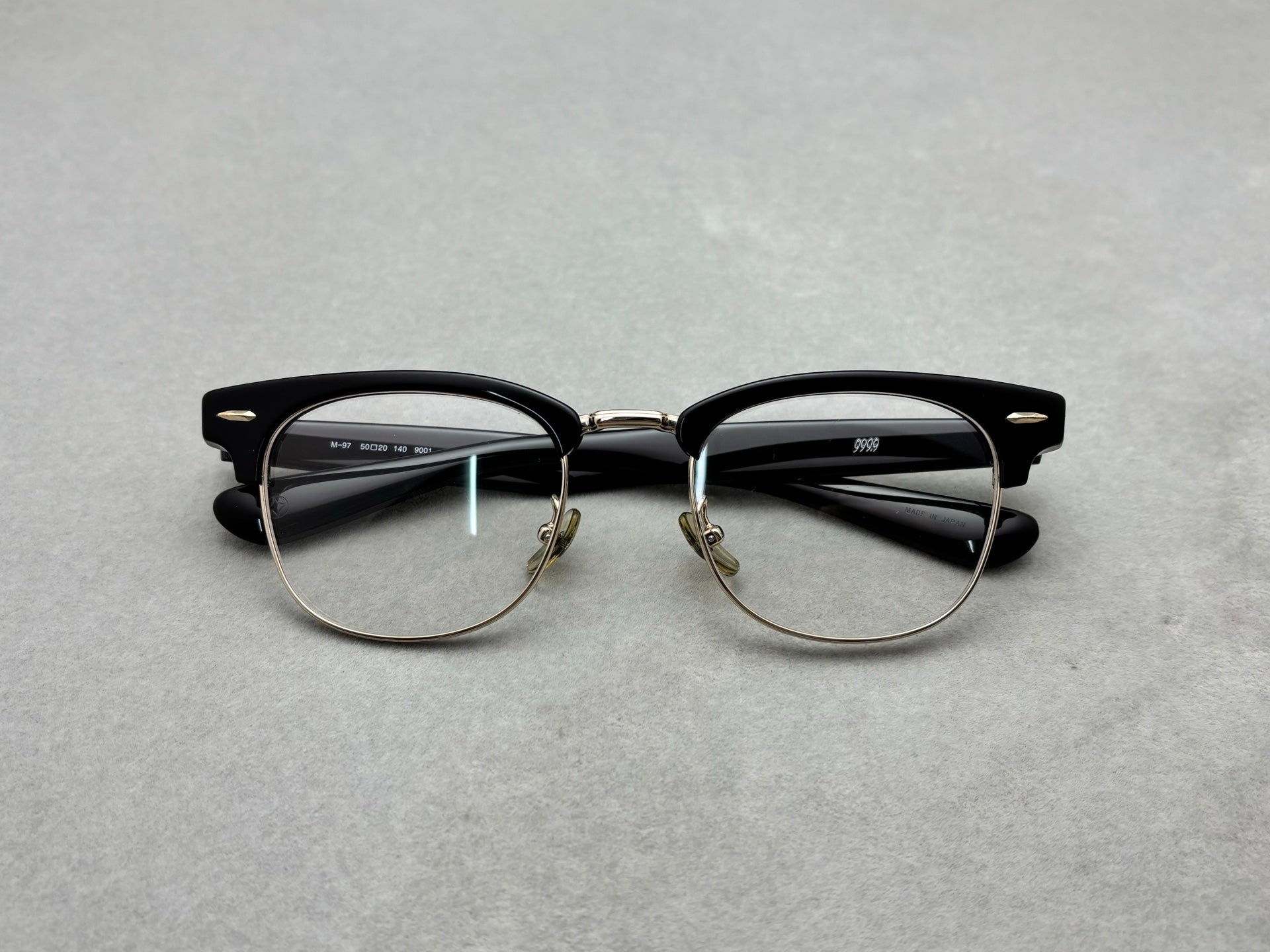 日本 999.9 M-97純鈦 size：50-20-140總寬145框高44