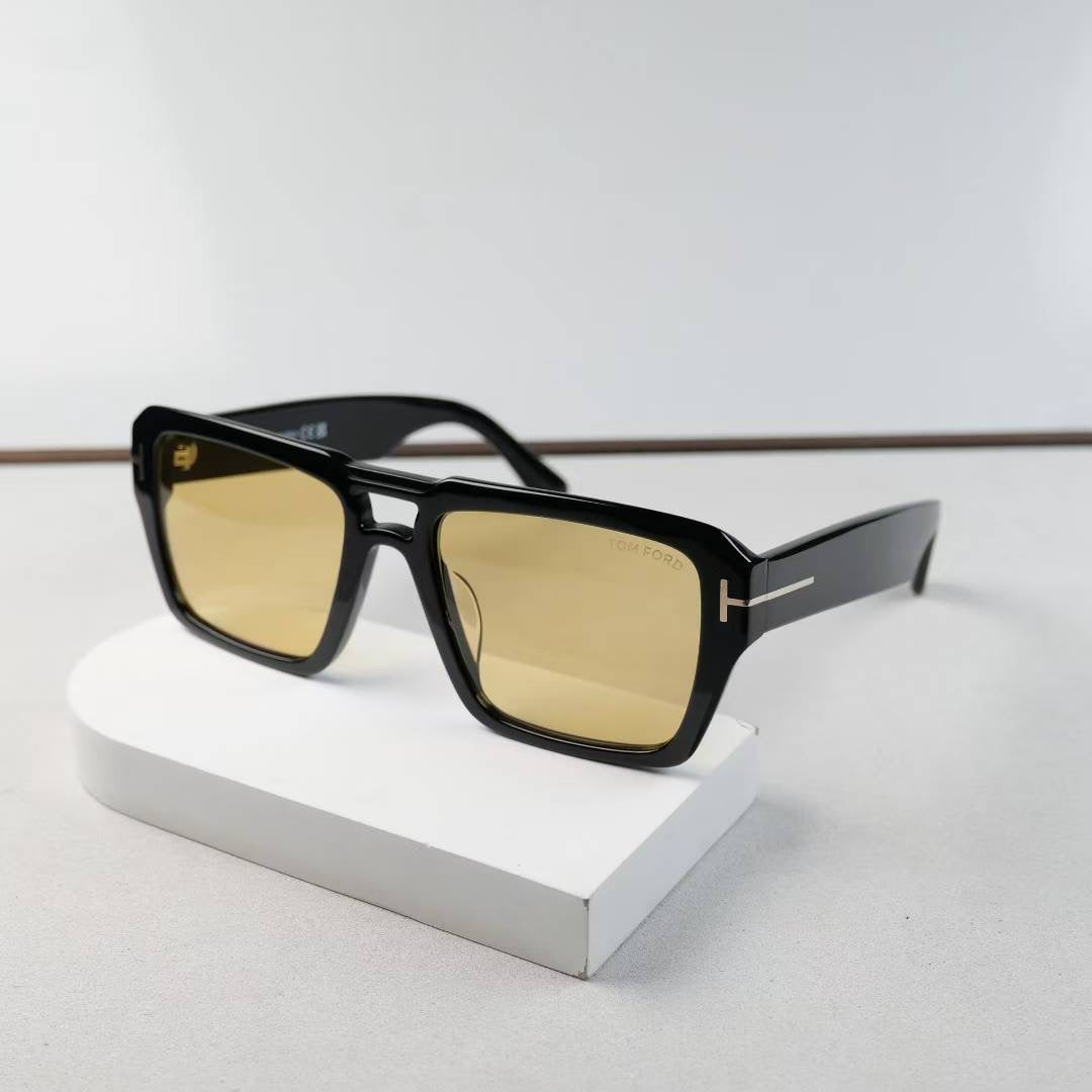 TOM FORD 太陽眼鏡 TF 變色墨鏡 FT1153 SIZE 56口19-145