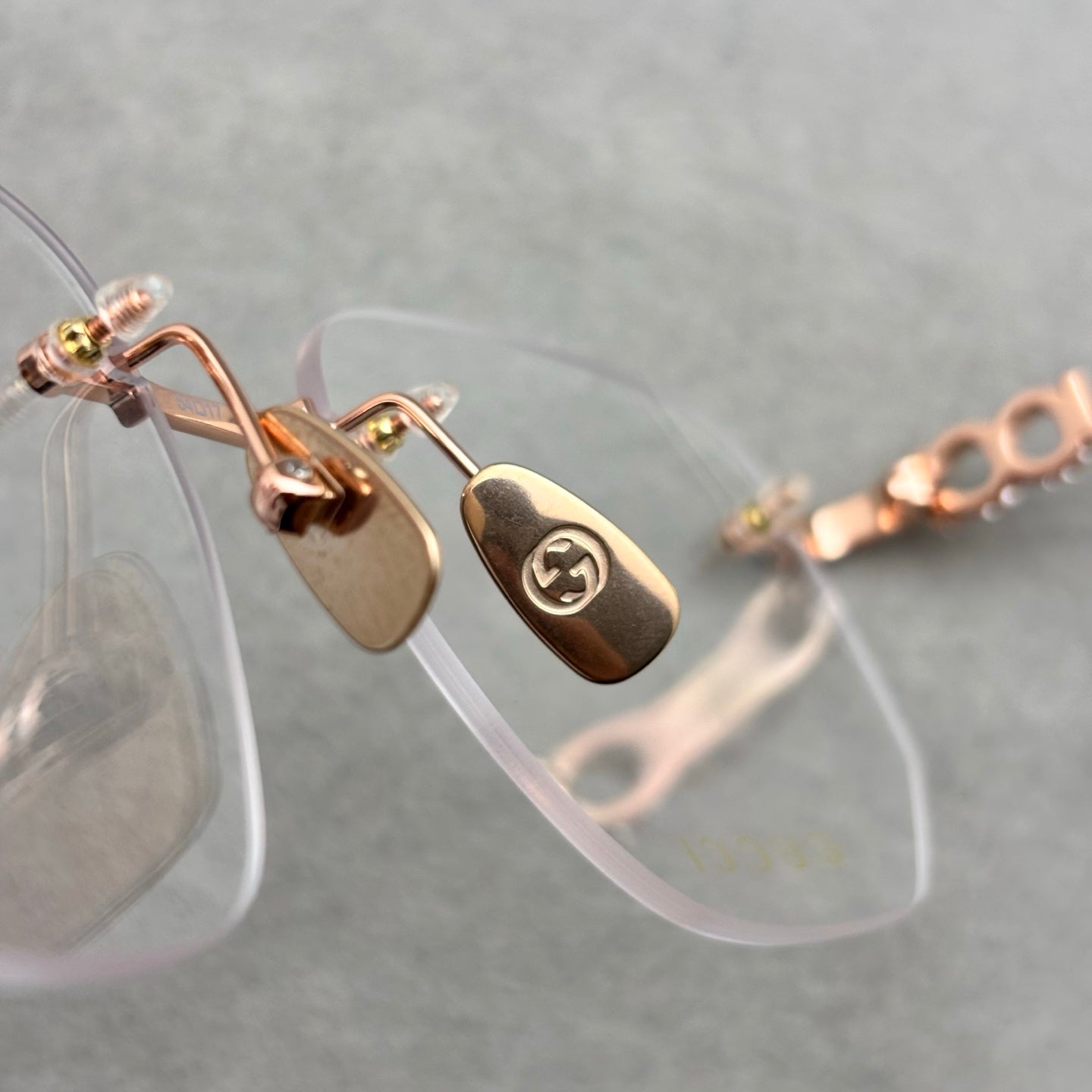 2025當季新品！ GUCCI 女款眼鏡框 size：54-17-140總寬140框高48