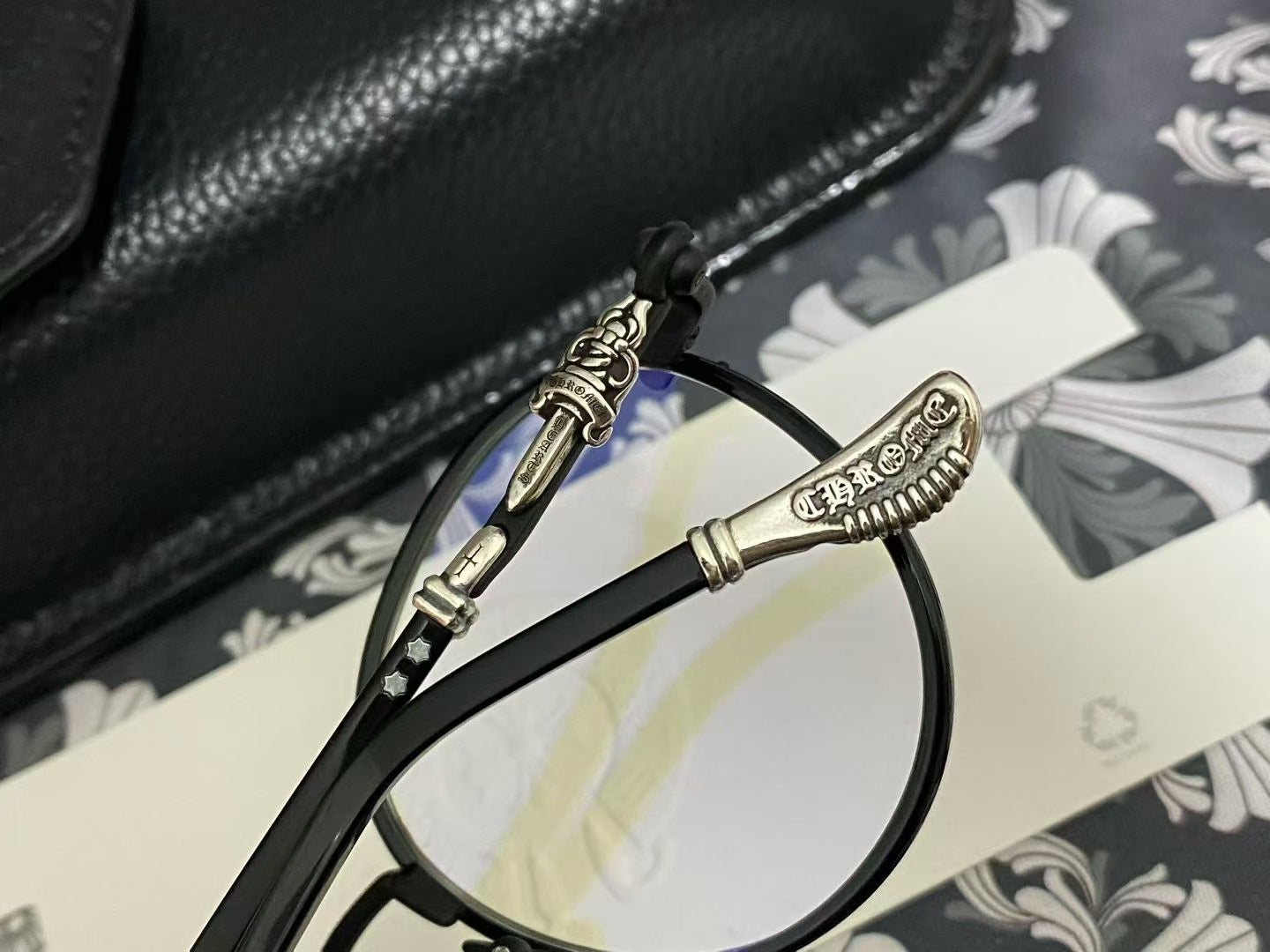 全新 Chrome Hearts FIRKIN 啞黑銀 尺寸：49-22-143