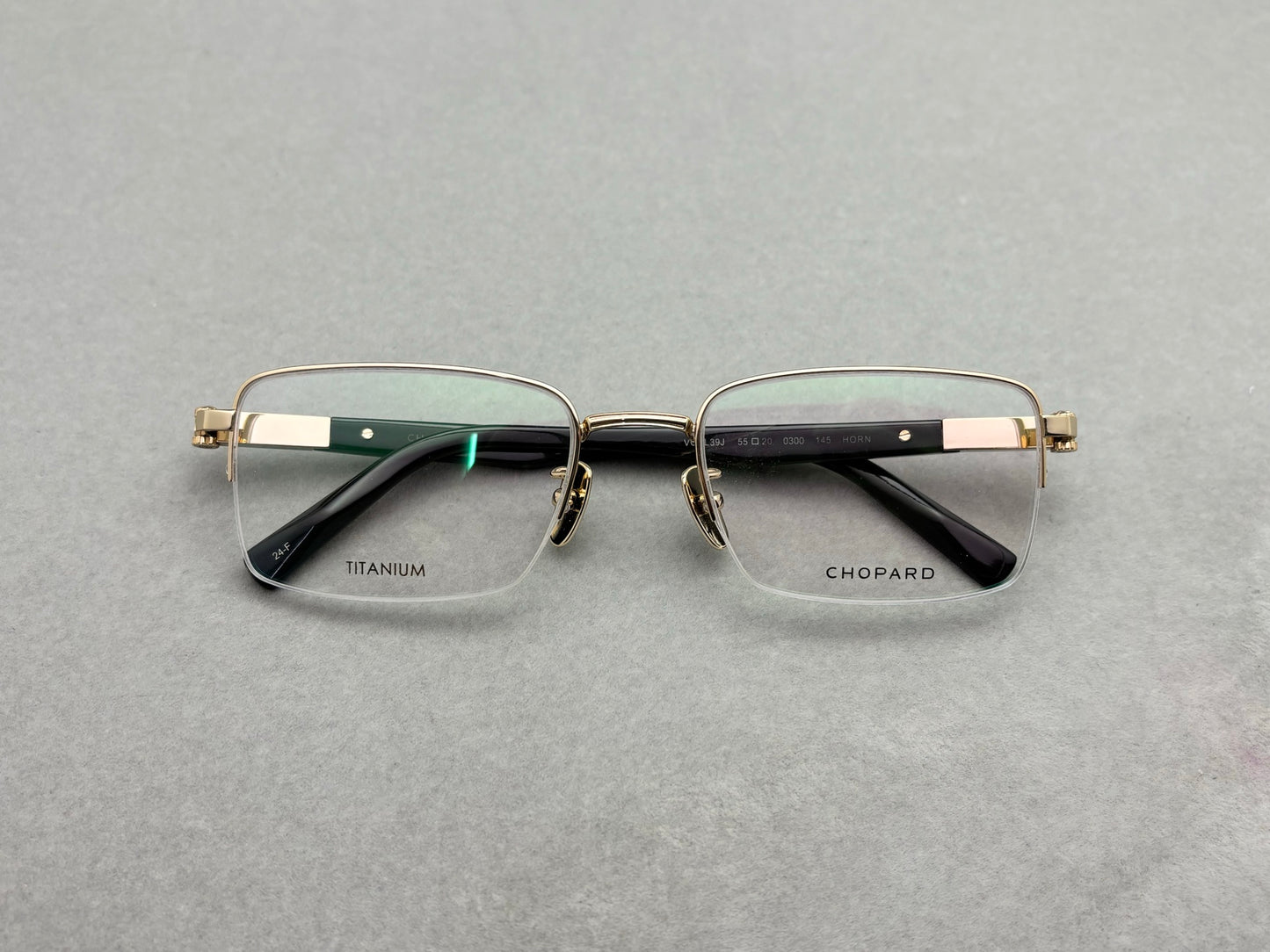 CHOPARD 蕭邦 男女款商務眼鏡VCHL39D牛角鏡腳size：55-20-145總寬145框高38