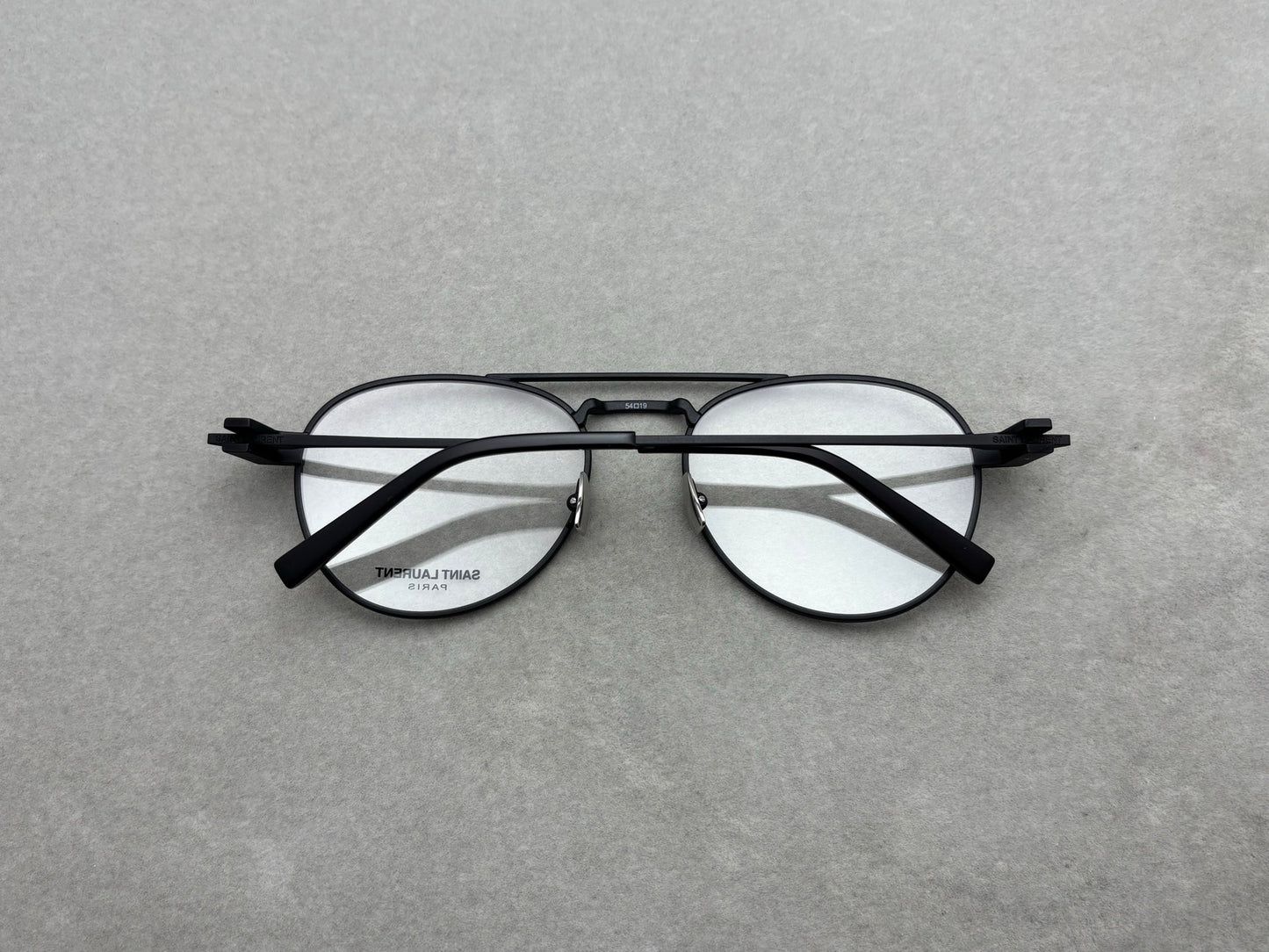 2025當季新品！正品 SAINT LAURENT男女款眼鏡 size：54-19-140總寬145框高47