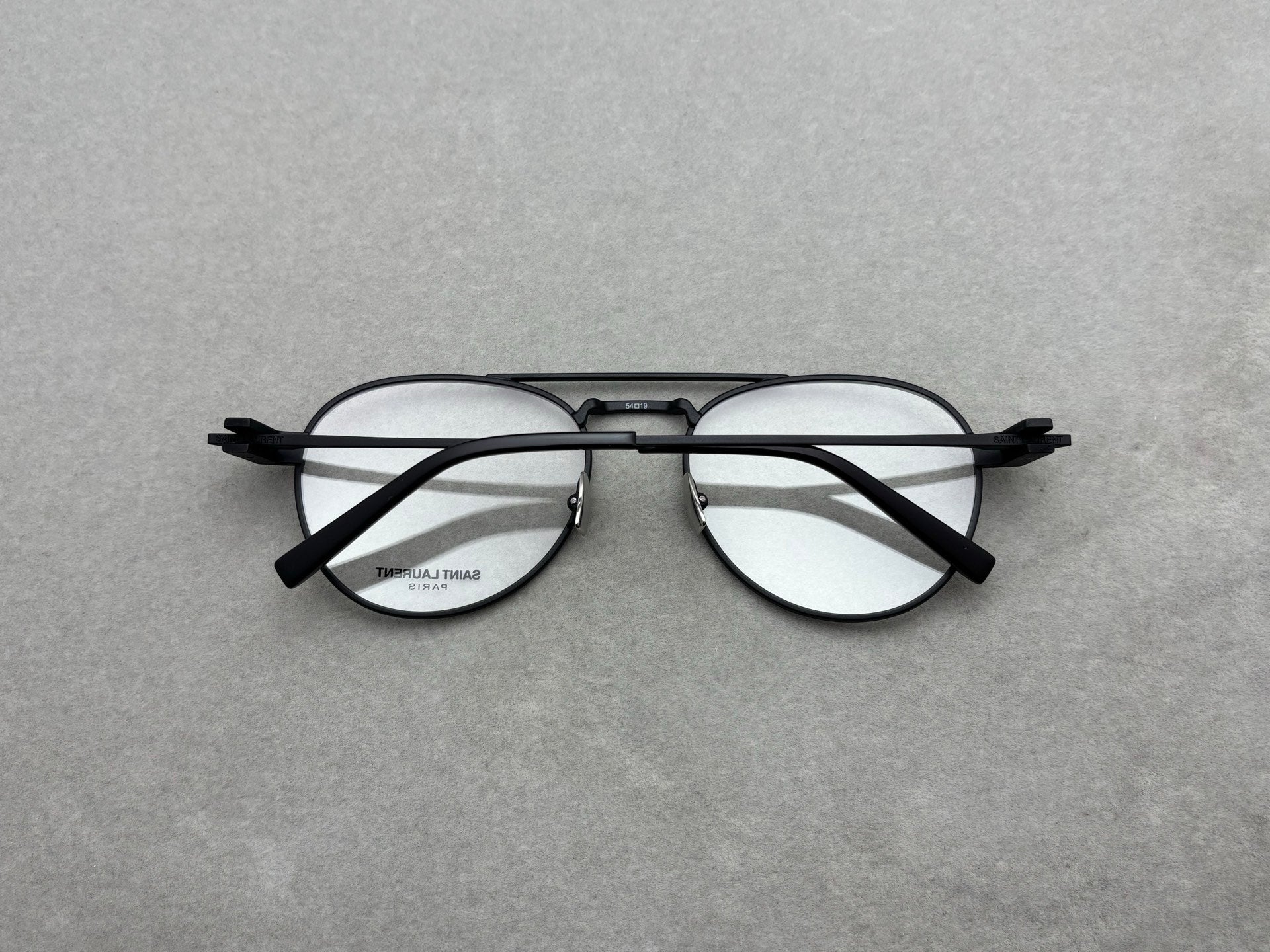 2025當季新品！正品 SAINT LAURENT男女款眼鏡 size：54-19-140總寬145框高47