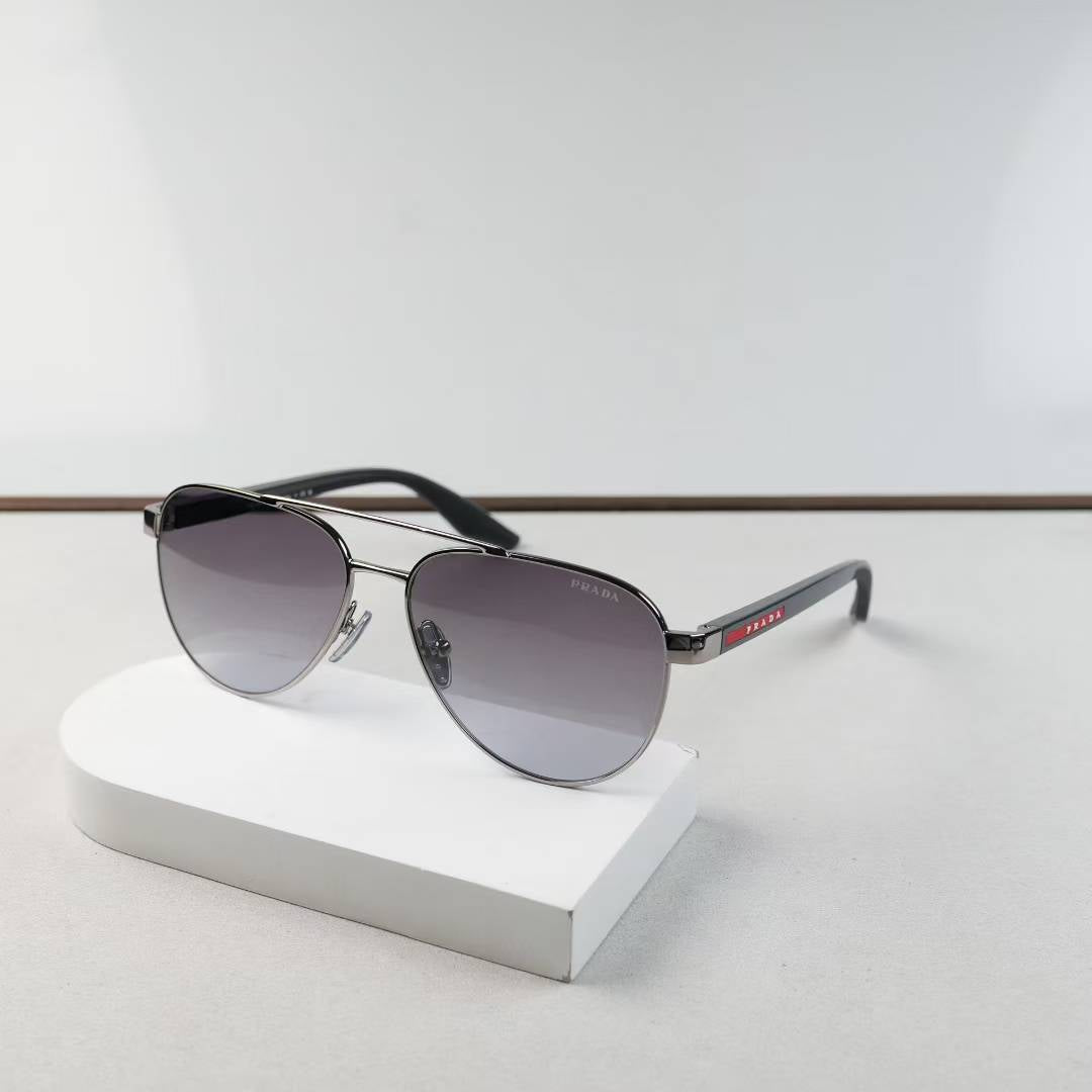 Prada 男女墨镜 SPS52  尺码58-14-145