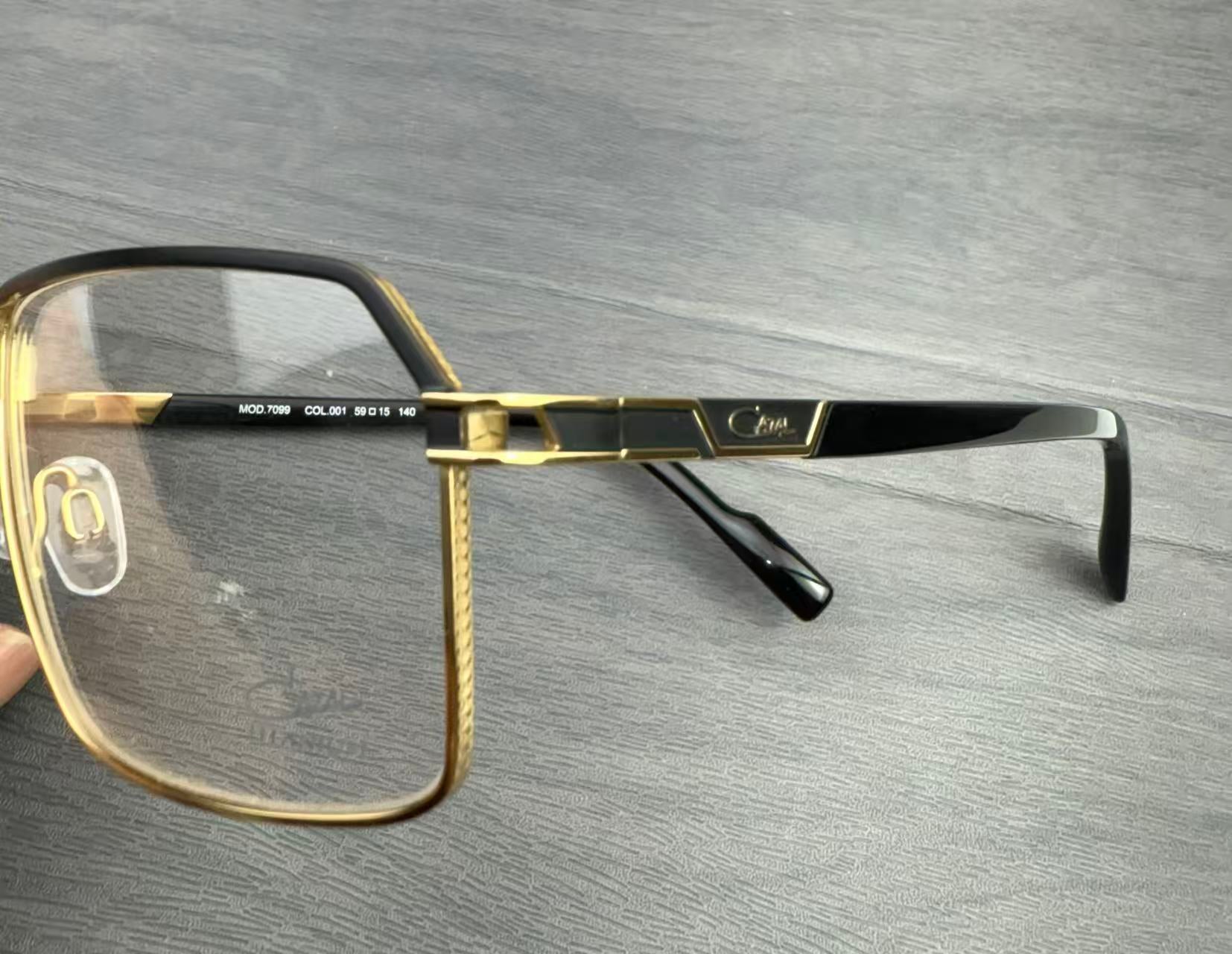 新款Montblanc MB0426O 眼鏡 尺寸：48口21-145